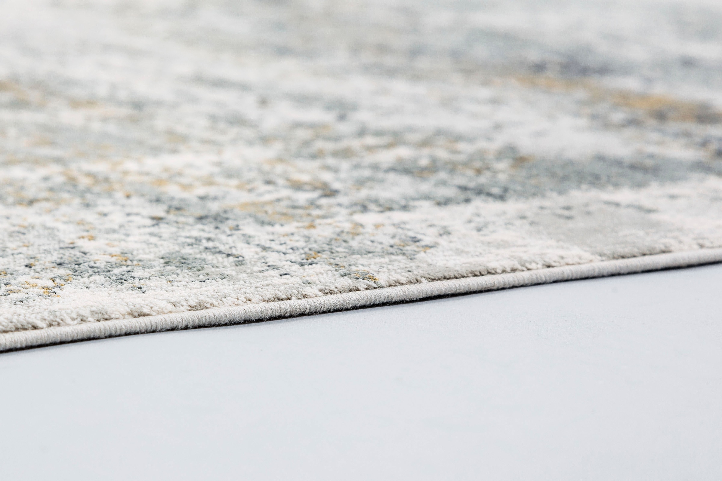 ASTRA Teppich »Julia 201«, rechteckig, 6 mm Höhe, Kurzflor, mit Fransen, Wohnzimmer
