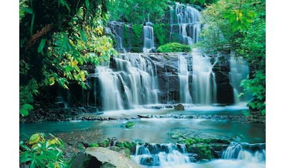 Komar Fototapete »Pura Kaunui Falls«, bedruckt-Wald-geblümt, ausgezeichnet lichtbeständig kaufen