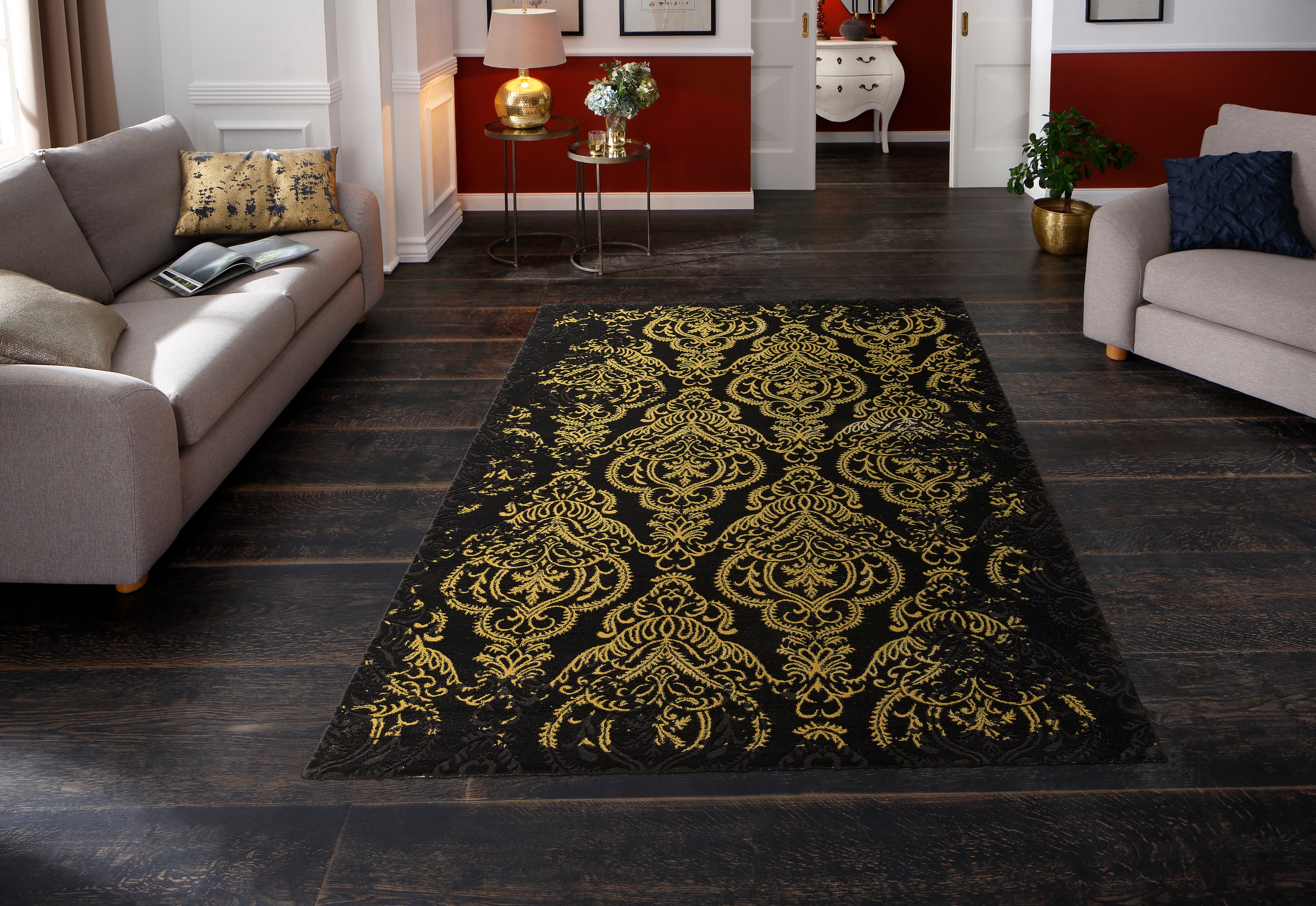 Teppich mit ornamentalem Muster