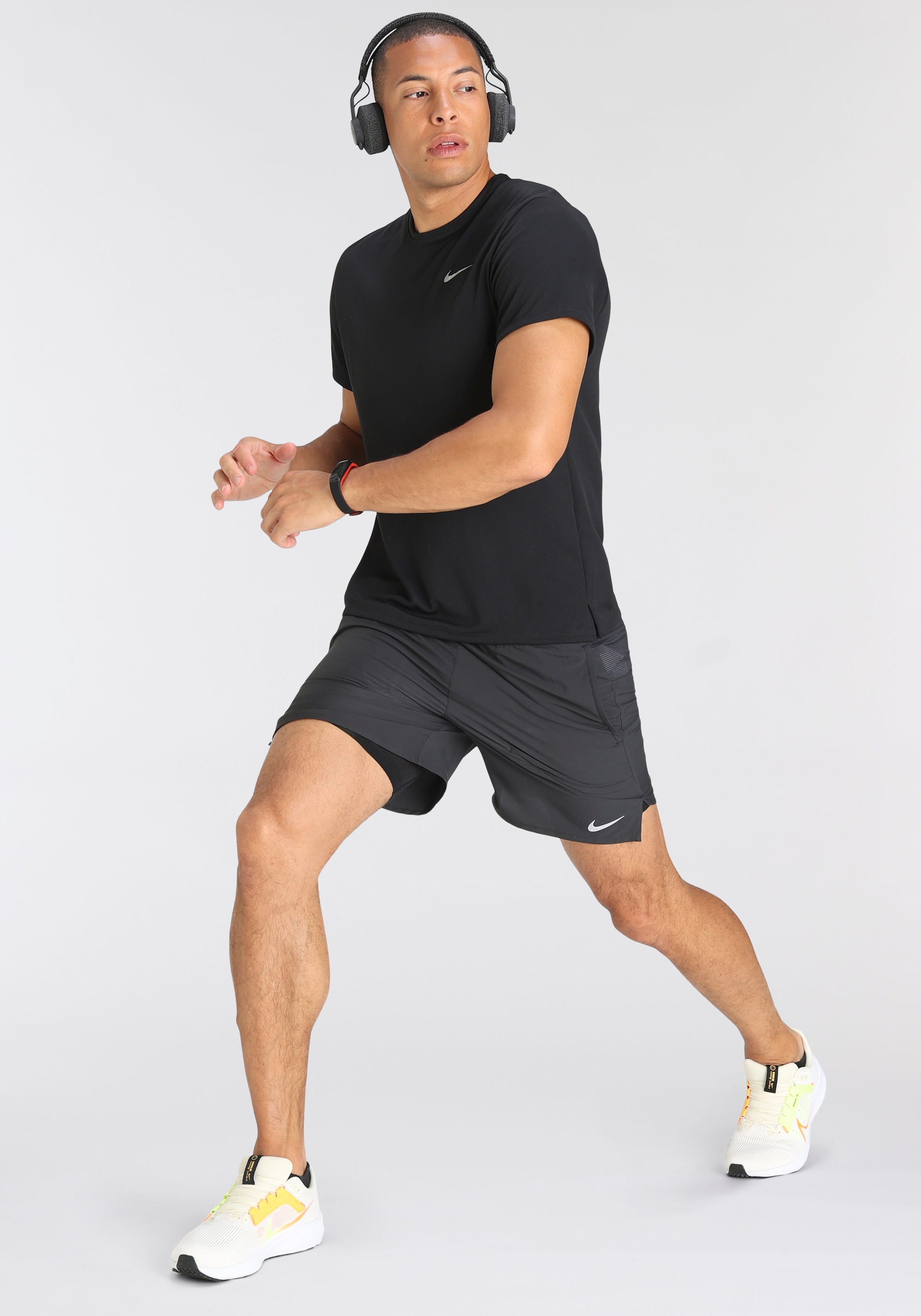RUNNING TOP« Nike »DRI-FIT SHORT-SLEEVE Laufshirt MILER MEN\'S bei online UV OTTO bestellen