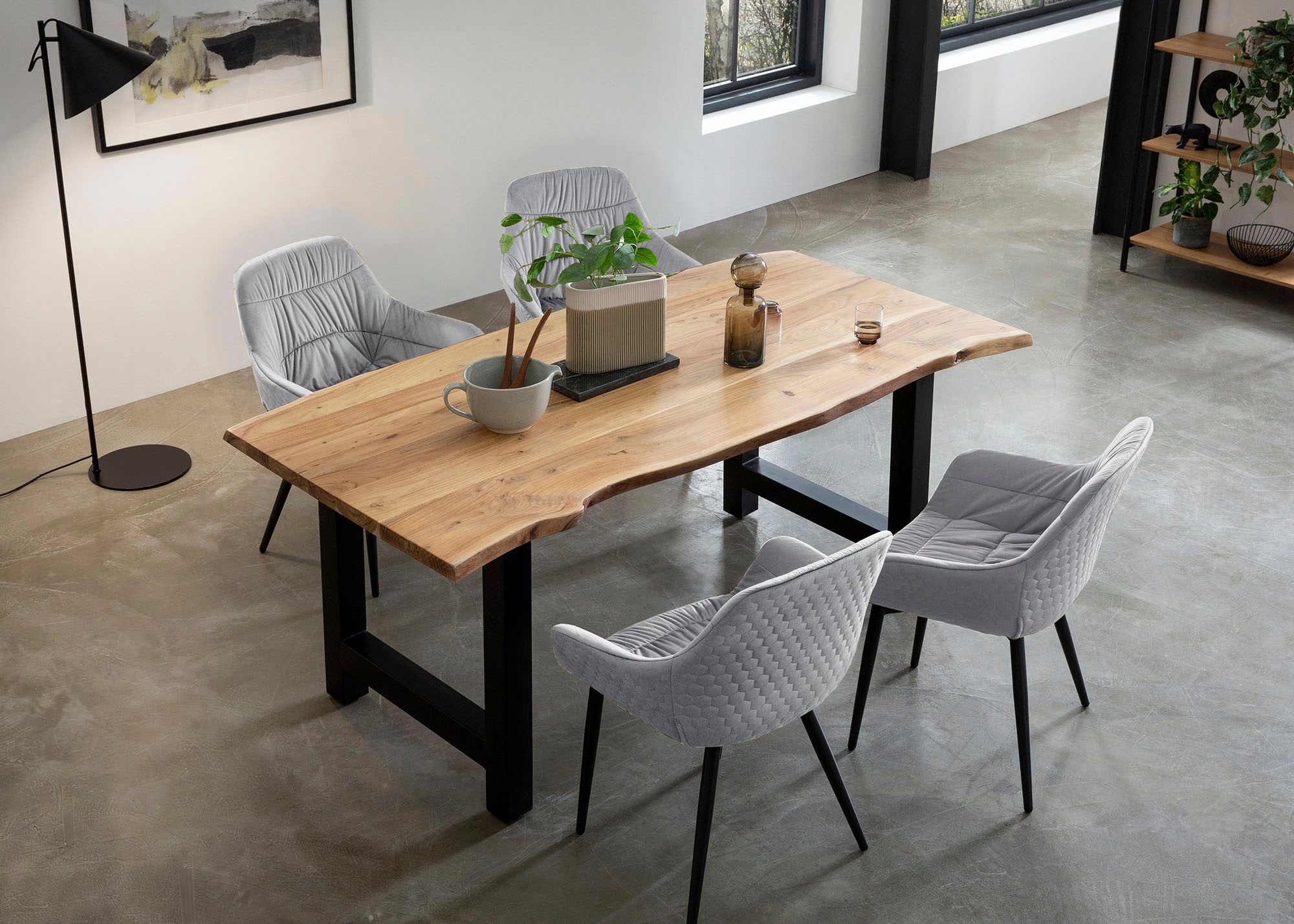SalesFever Esstisch »Minimalistischer Tisch« Geölt und doppelt gewachstes Massivholz