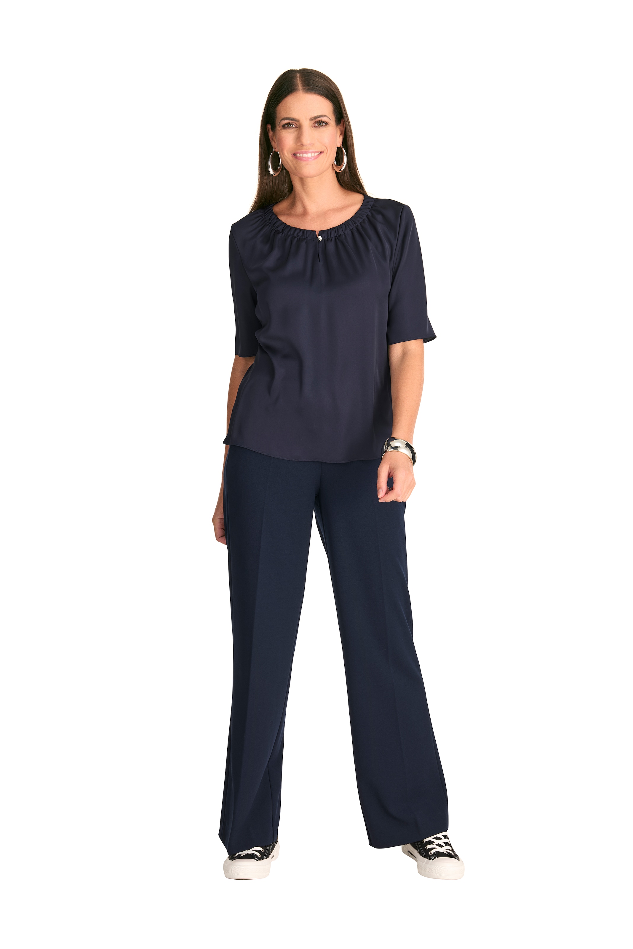 HERMANN LANGE Collection Blusenshirt, mit Knopfdetail am Ausschnitt