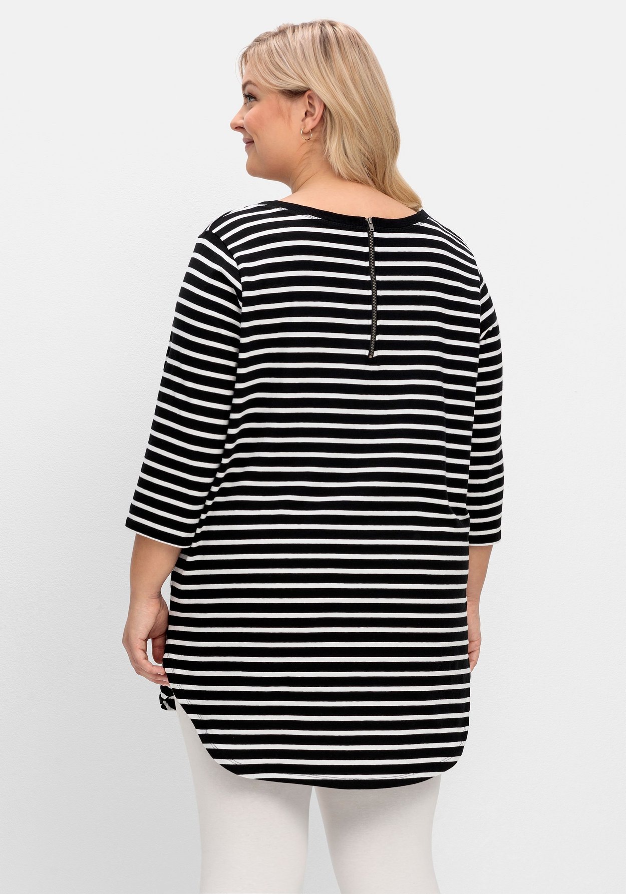 Sheego Longshirt »Longshirt mit Streifen und Nacken-Reißverschluss«, mit Streifen und Nacken-Reißverschluss