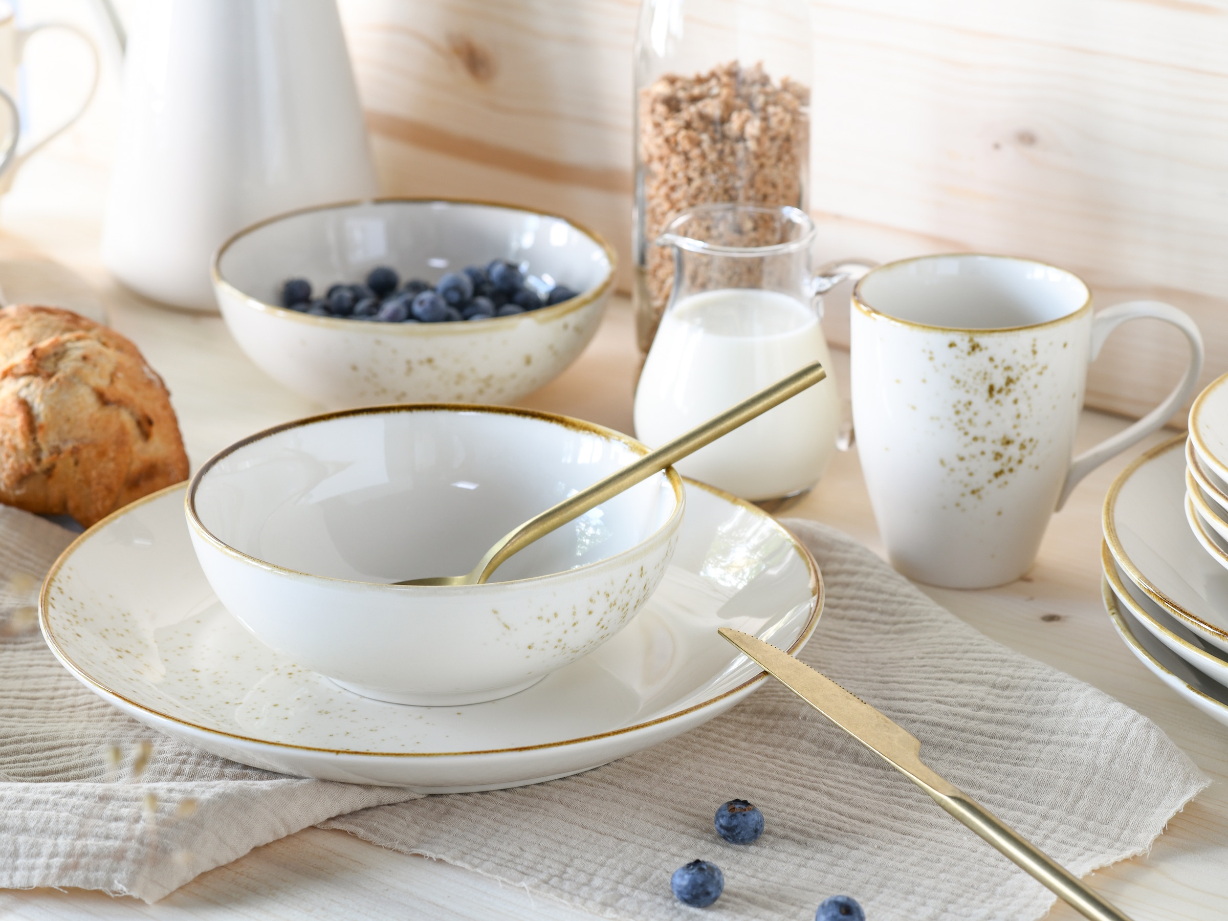 CreaTable Kaffeeservice »Nature Collection, Service, 12-tlg.« Handgemalte Sprenkel und Ränder, Reaktivglasur