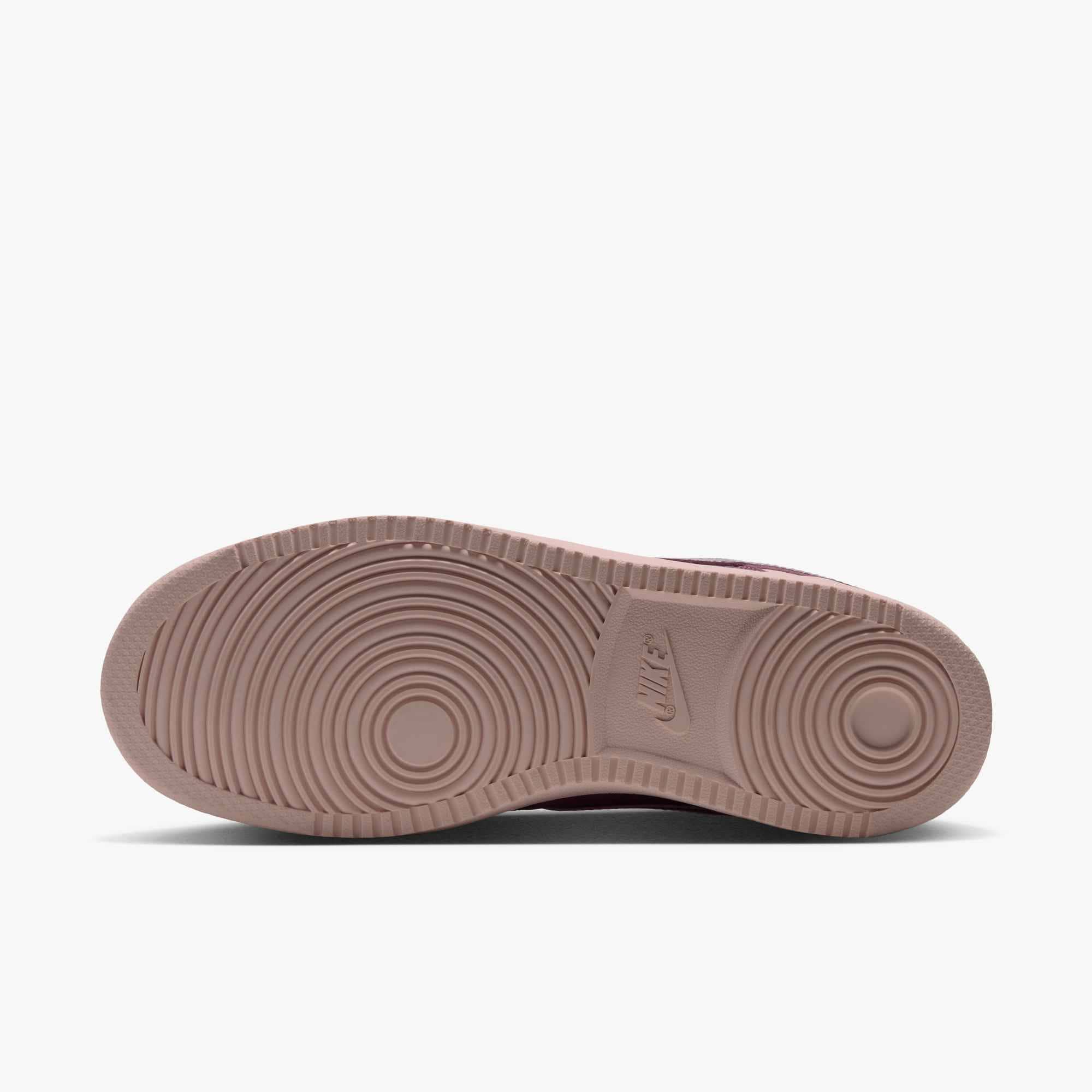 Nike Sportswear Sneaker »Court Vision Low LX«  Design auf den Spuren des Air Force 1