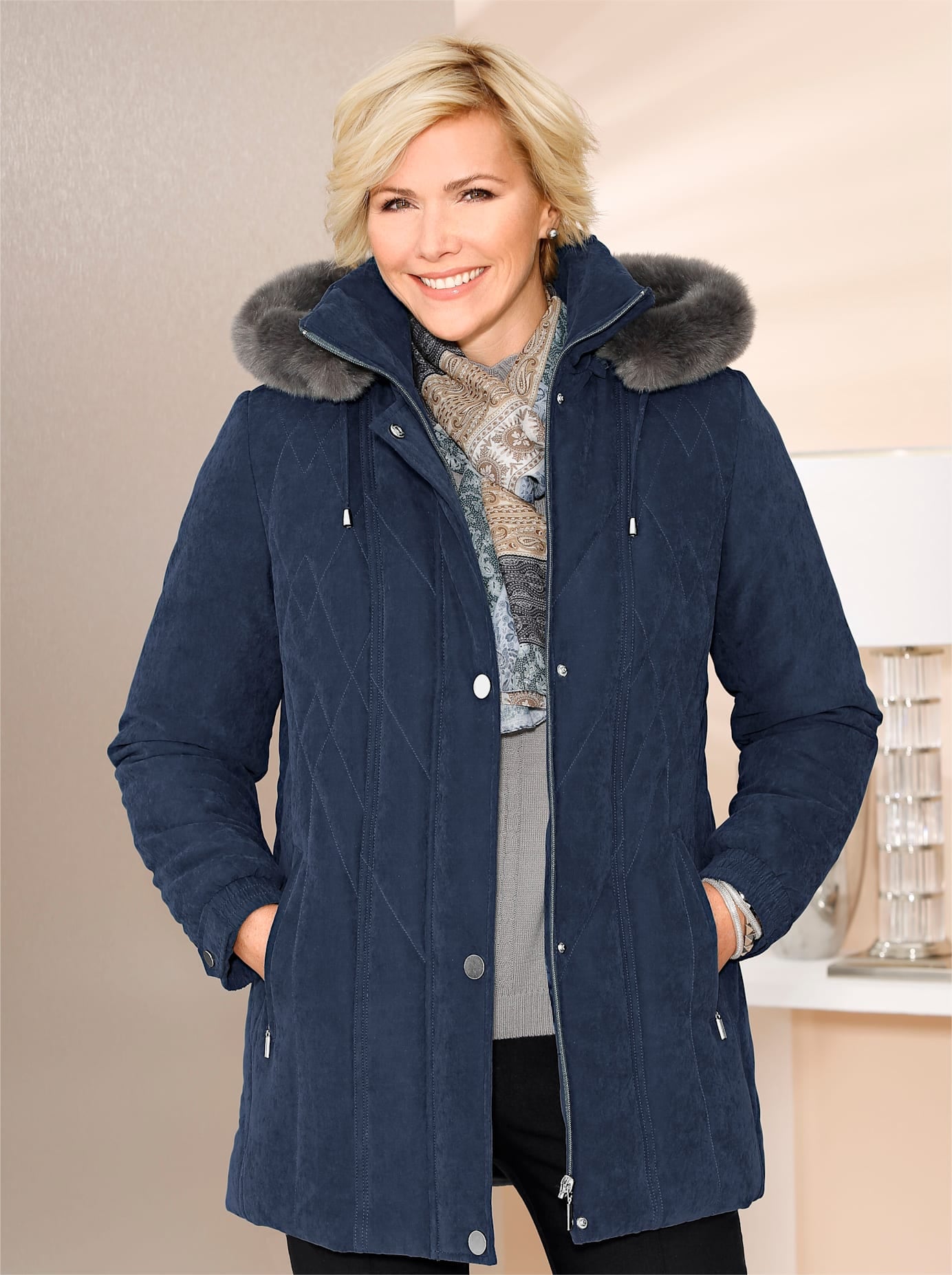 Classic Winterjacke, mit Kapuze