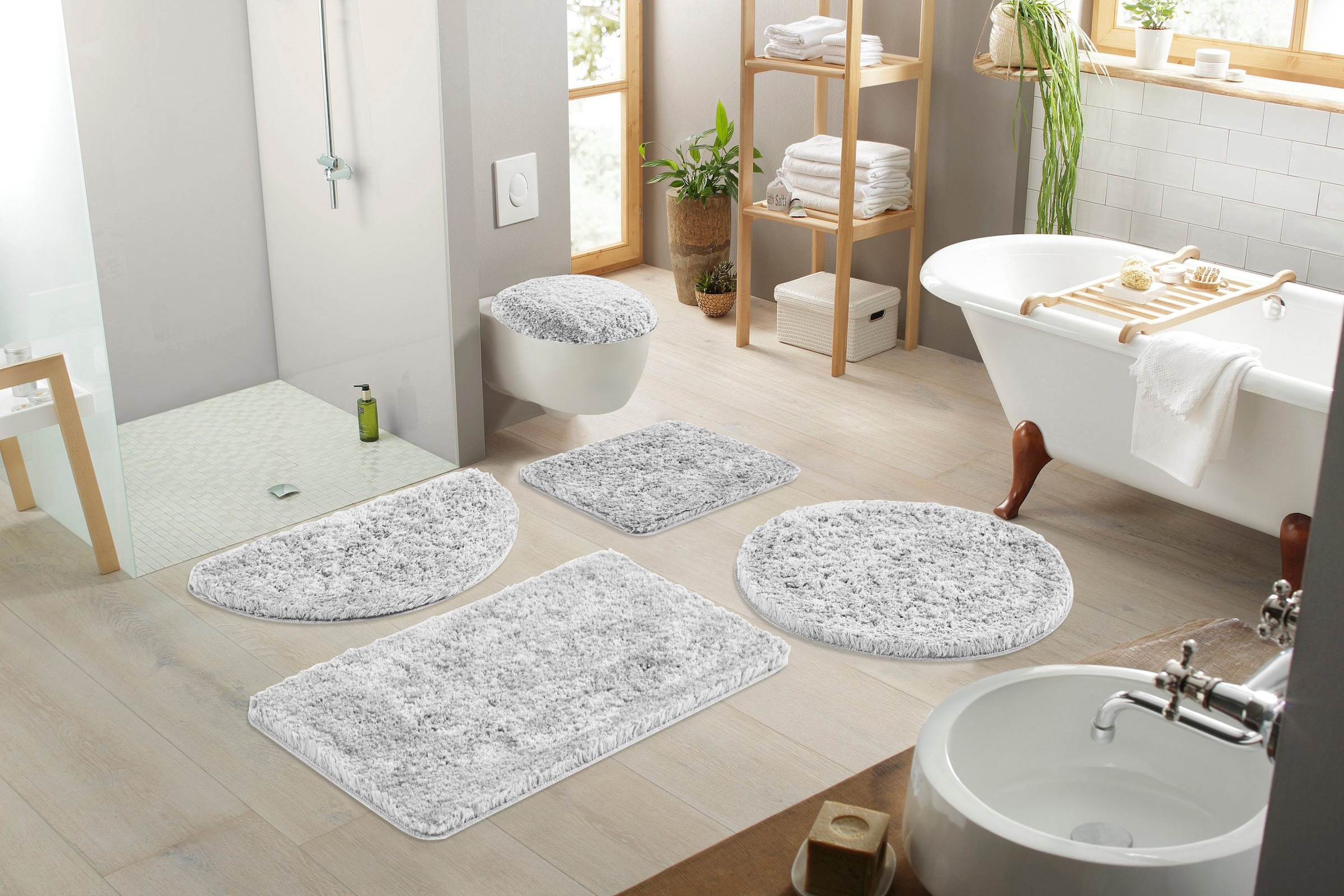 Guido Maria Kretschmer Home&Living Badematte »Micro exclusiv, Badvorleger, Badezimmer Teppich«, rutschhemmend beschichtet, strapazierfähig-schnell trocknend-fußbodenheizungsgeeignet, Badteppich, Badematten auch als 3 teiliges Set & rund erhältlich