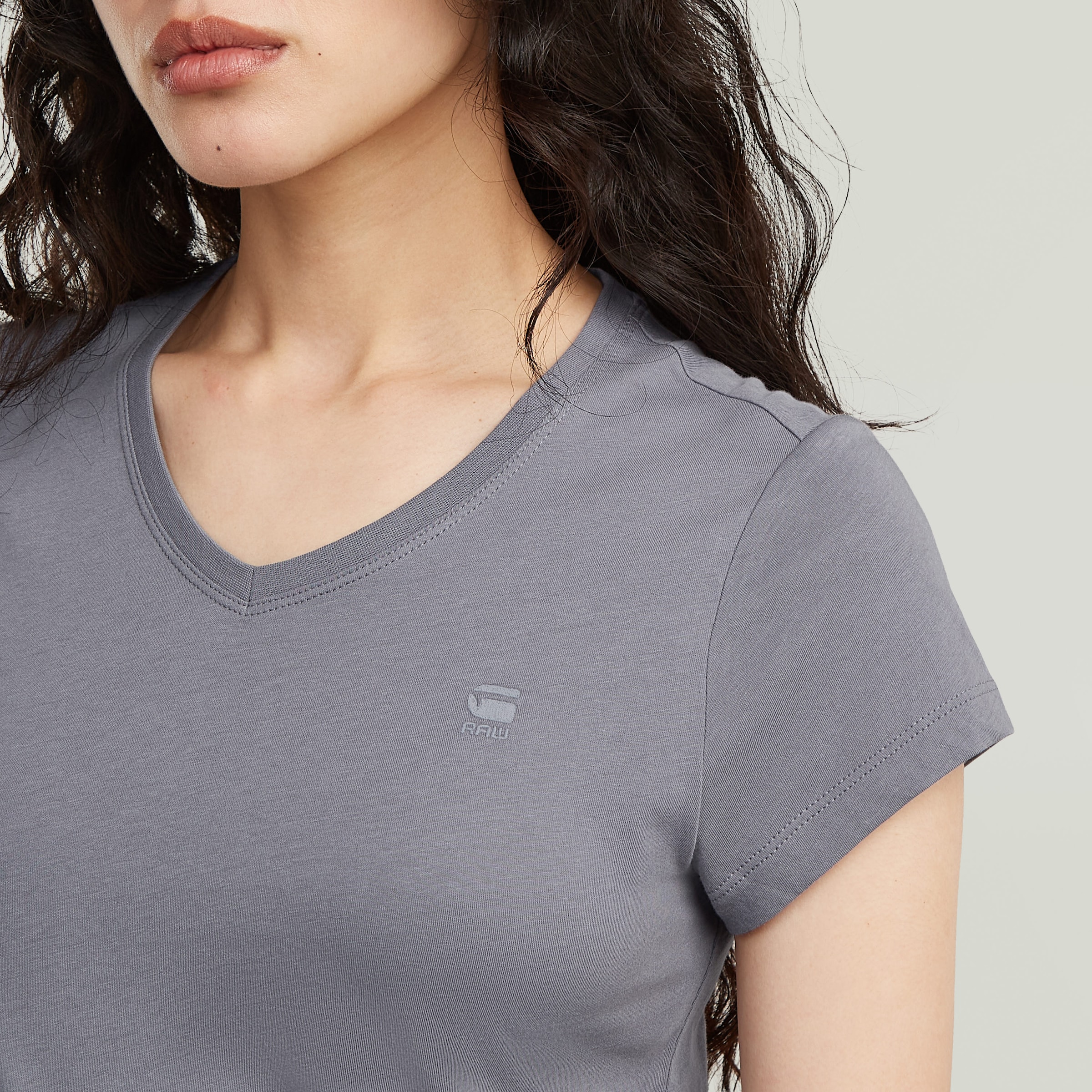 G-STAR V-Shirt »Eyben« mit Label