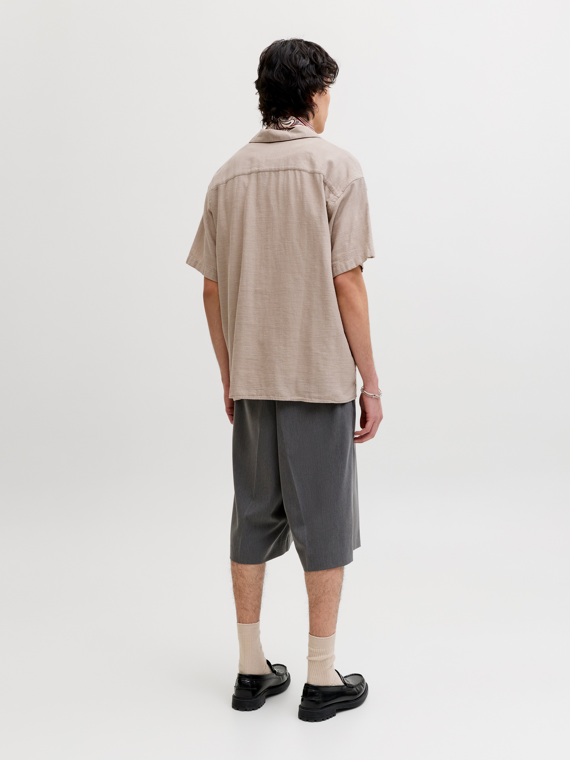 Jack & Jones Kurzarmhemd »JJELIAM RESORT SHIRT SS SN« Baumwolle, loose fit