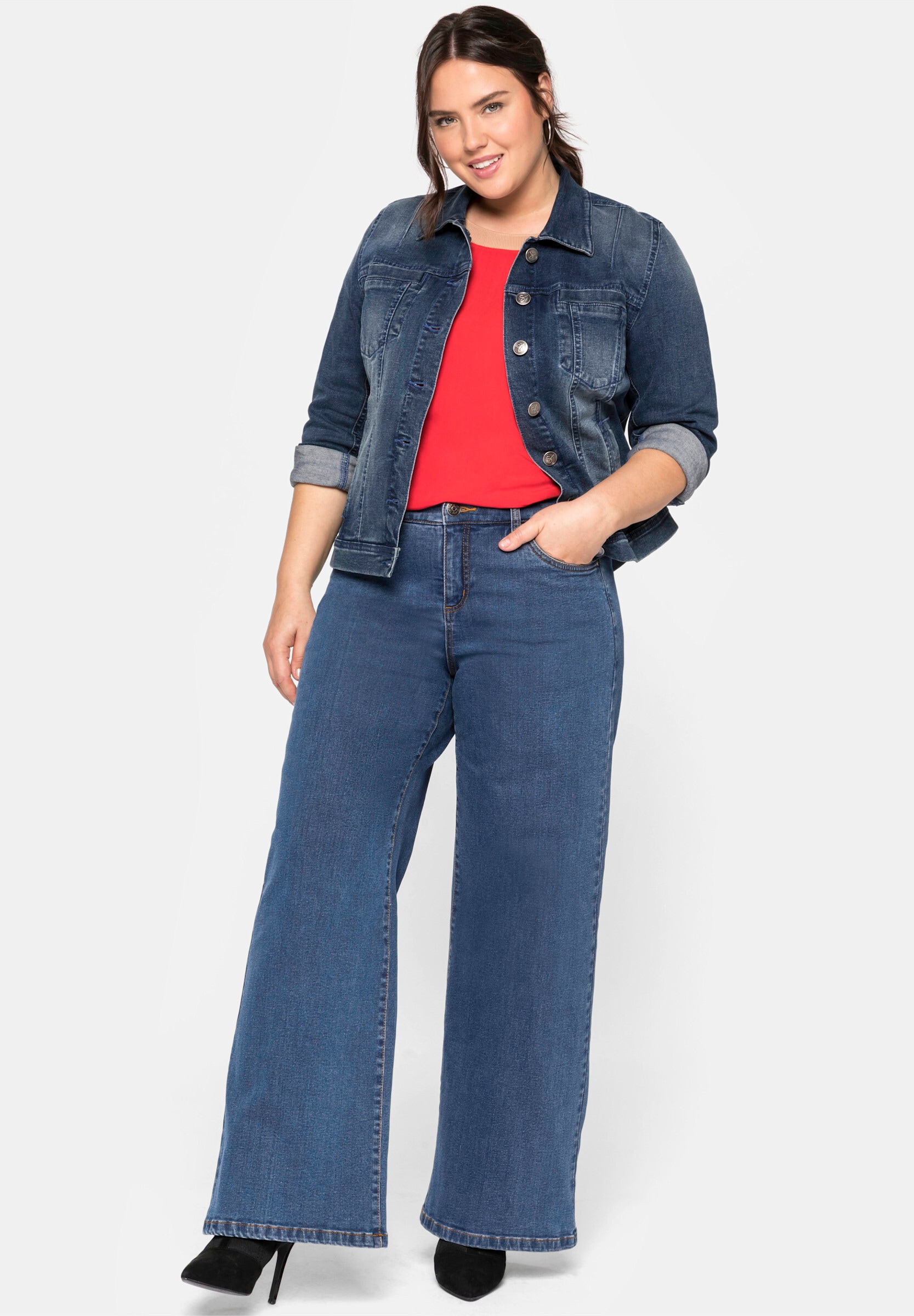 Sheego Jeansjacke »Jeansjacke Jeansjacke in leicht taillierter Form« ohne Kapuze