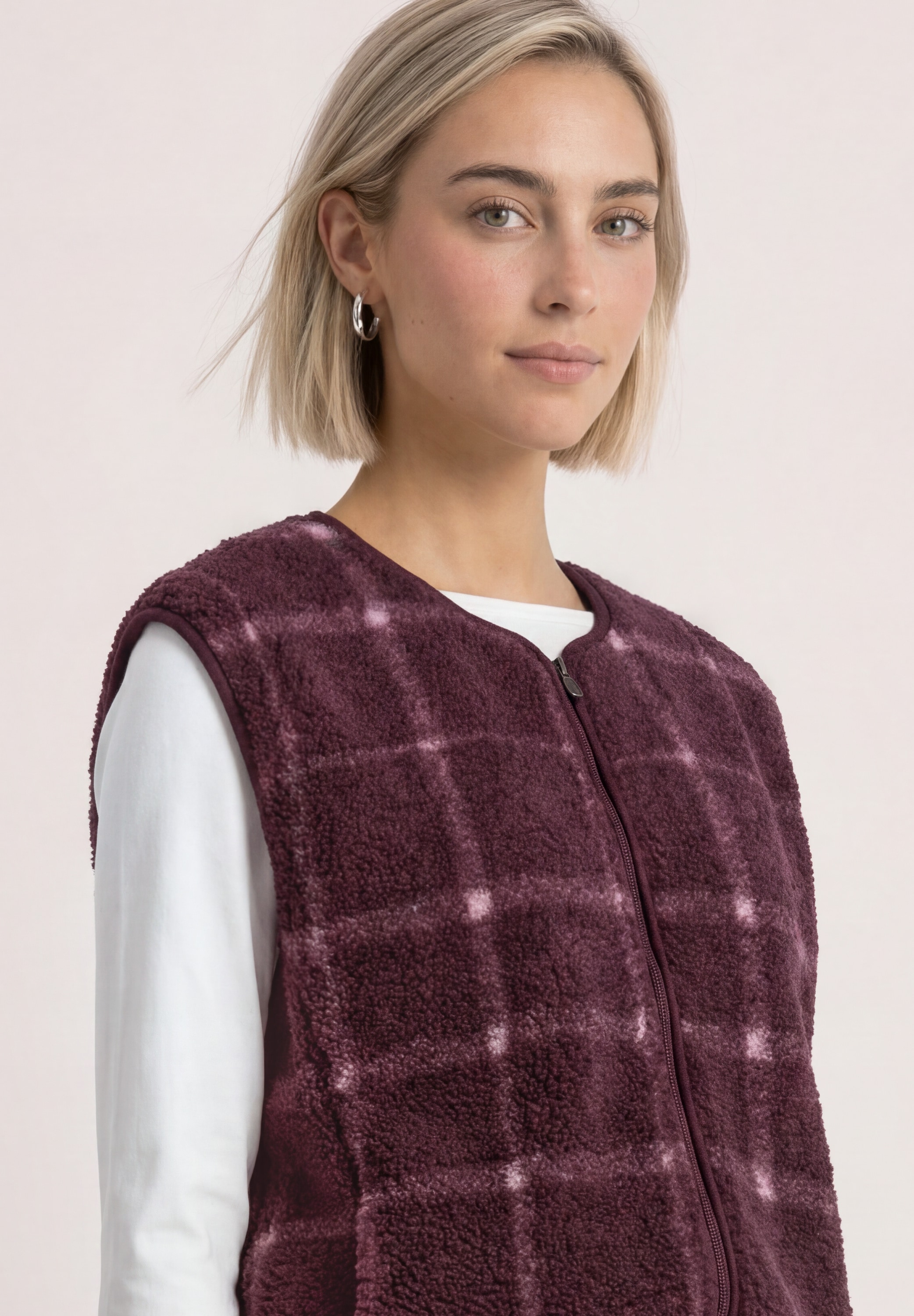 STREET ONE Plüschweste mit Zipper und Print / Kariert
