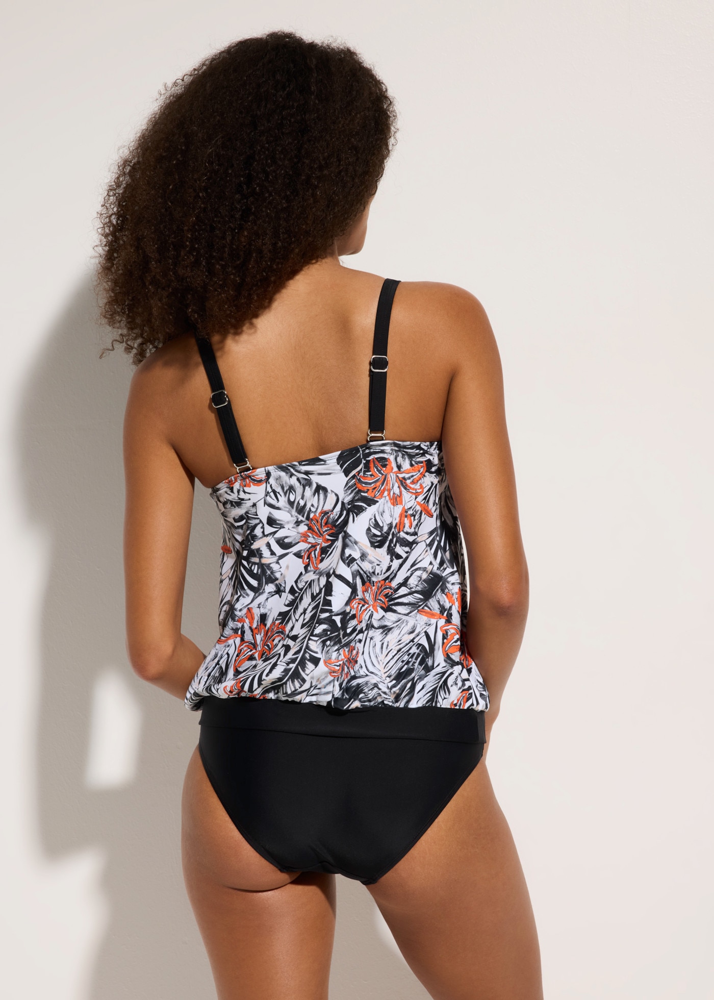 bonprix Oversize-Tankini Set,  in verschiedenen Größen von 38 bis 54, mit High Waist-Bikinihose