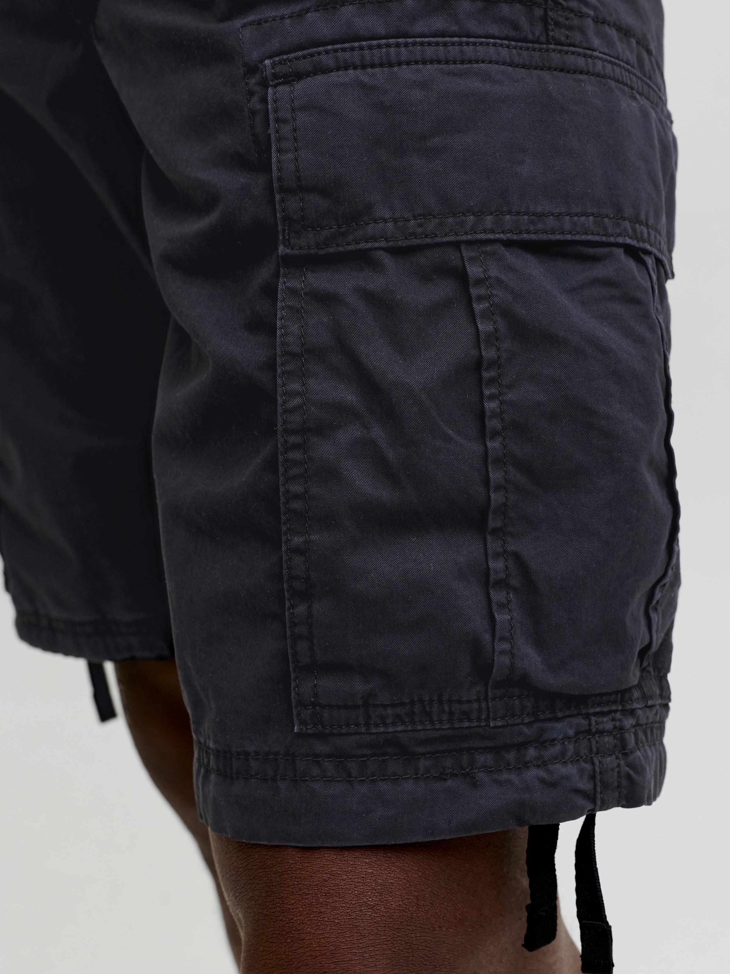 Jack & Jones Cargohose »JPSTCOLE FRANK CARGO SHORT MID SN«  mit Seitentaschen