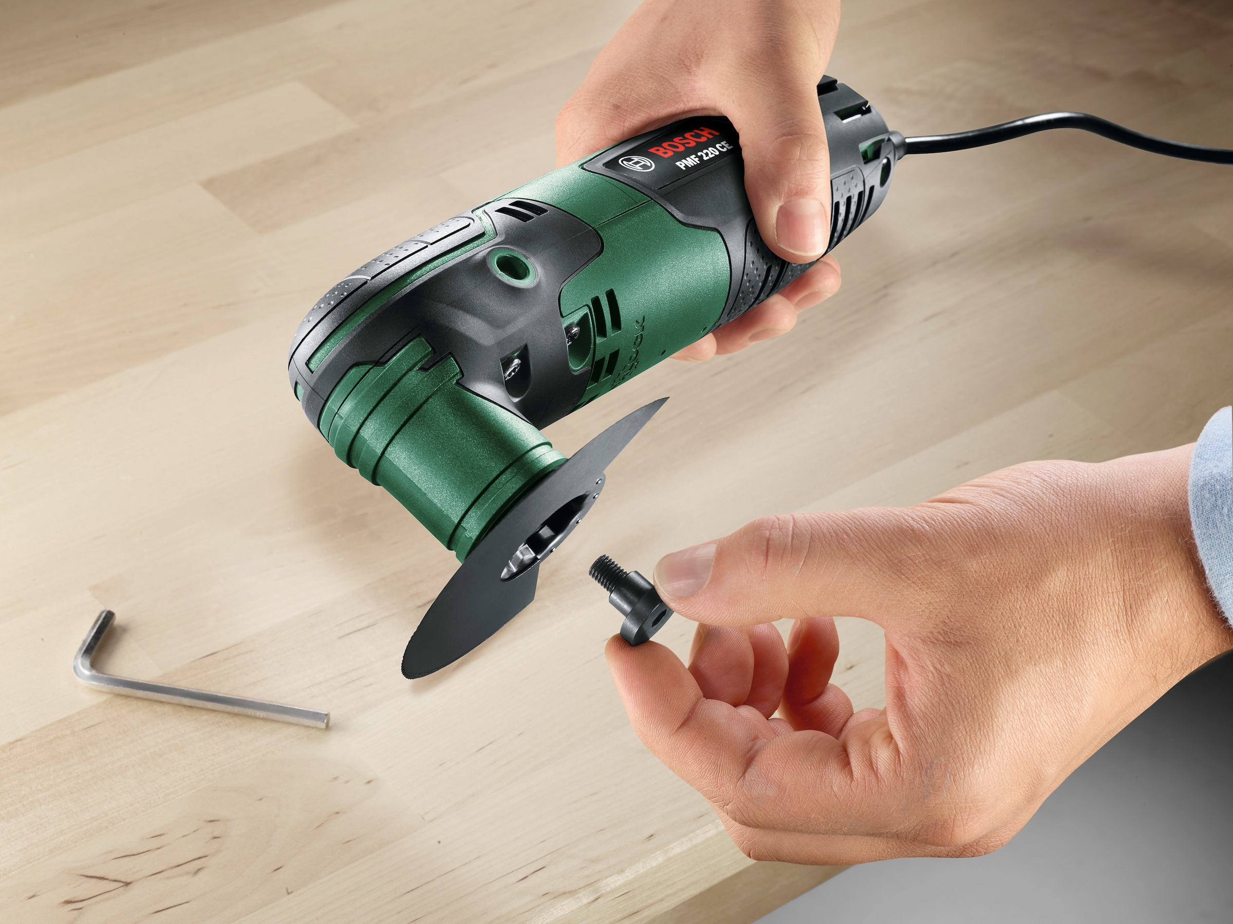 Bosch Home & Garden Elektro-Multifunktionswerkzeug »PMF 220 CE«, inkl. Zubehör und Kunststoffkoffer