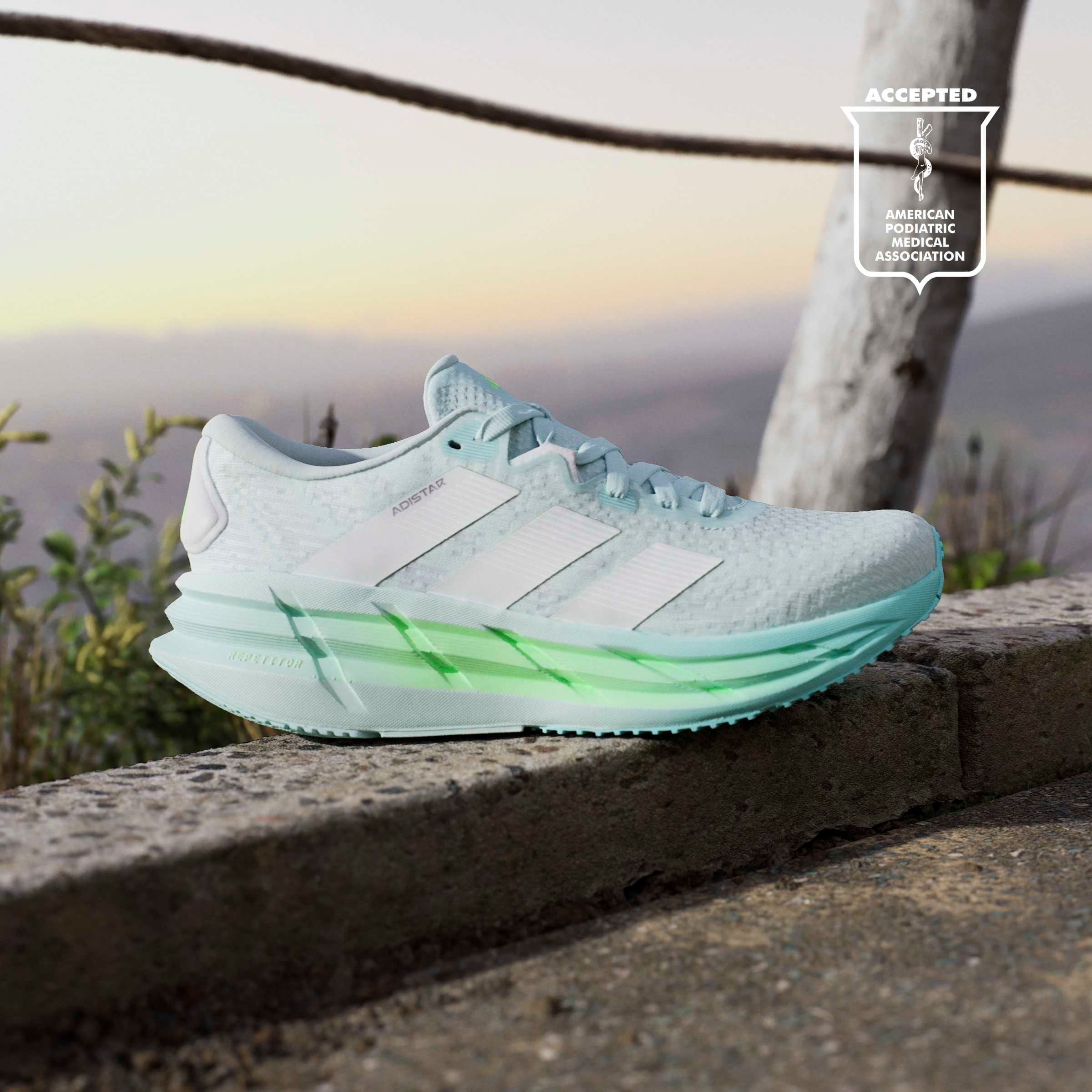 adidas Performance Laufschuh »ADISTAR 4«