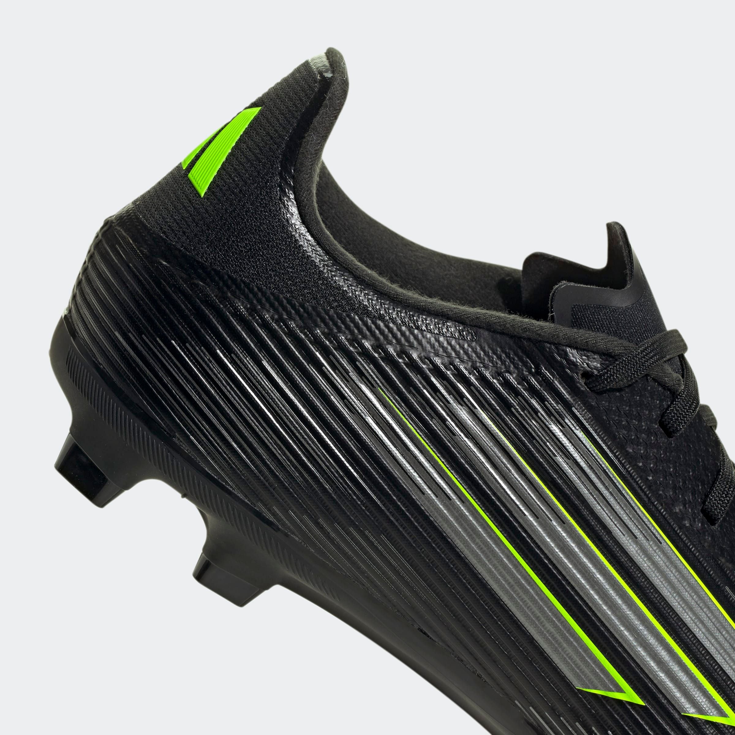 adidas Performance Fußballschuh »F50 LEAGUE FG/MG«, geeignet für Rasen- und Kunstrasenplätze
