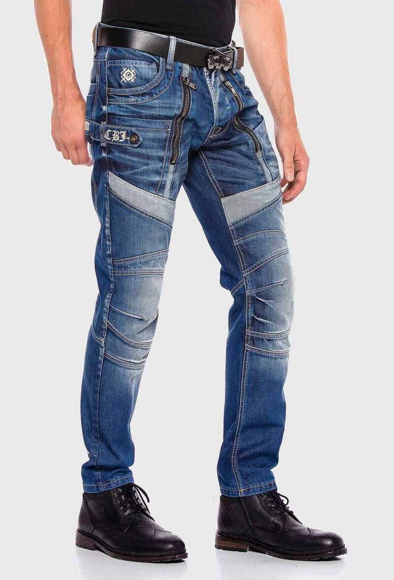 Cipo & Baxx Straight-Jeans »Cipo & Baxx JEANS« in Straight-Fit