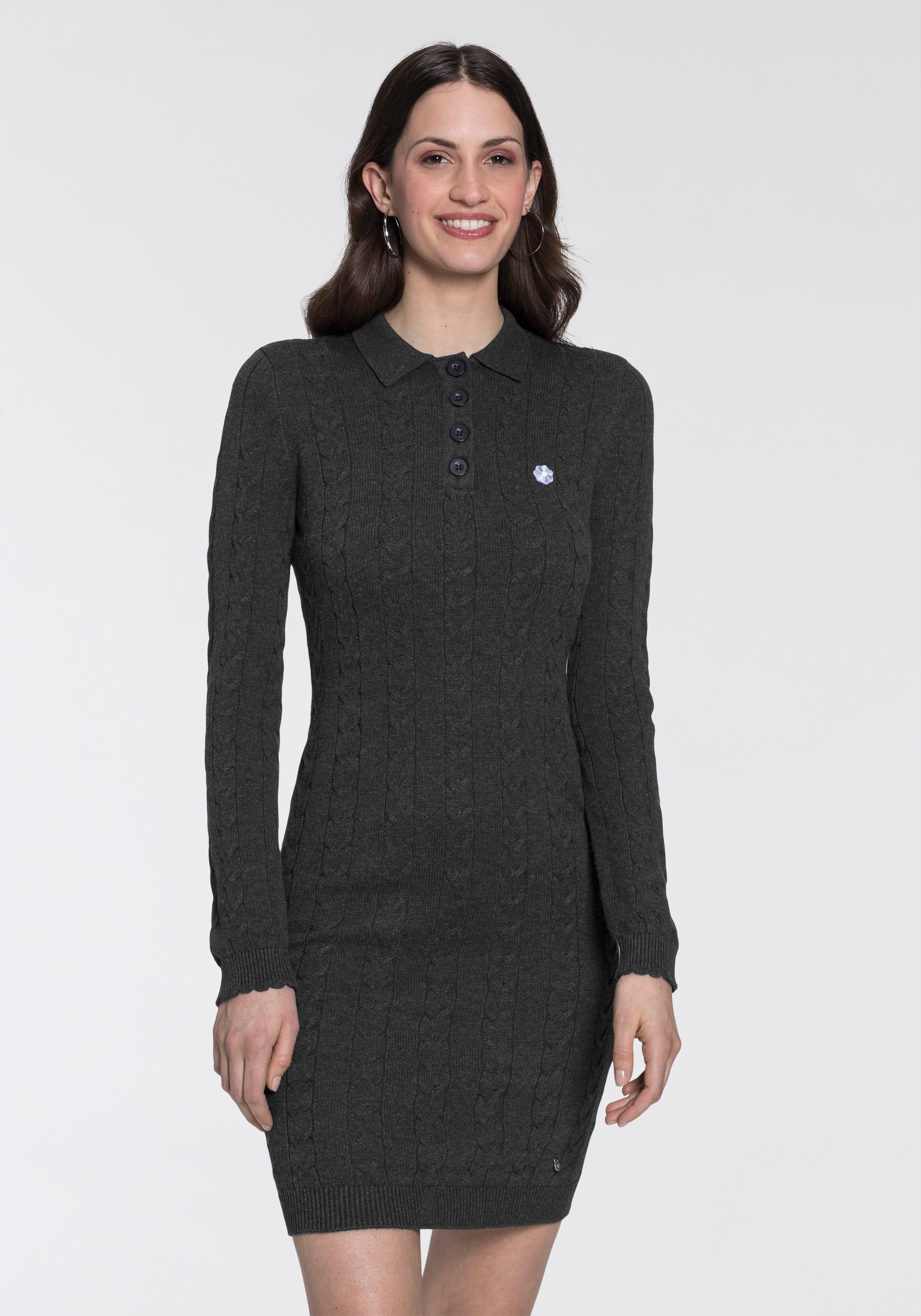 AJC Strickkleid, mit Zopfmuster und Stickerei - NEUE KOLLEKTION
