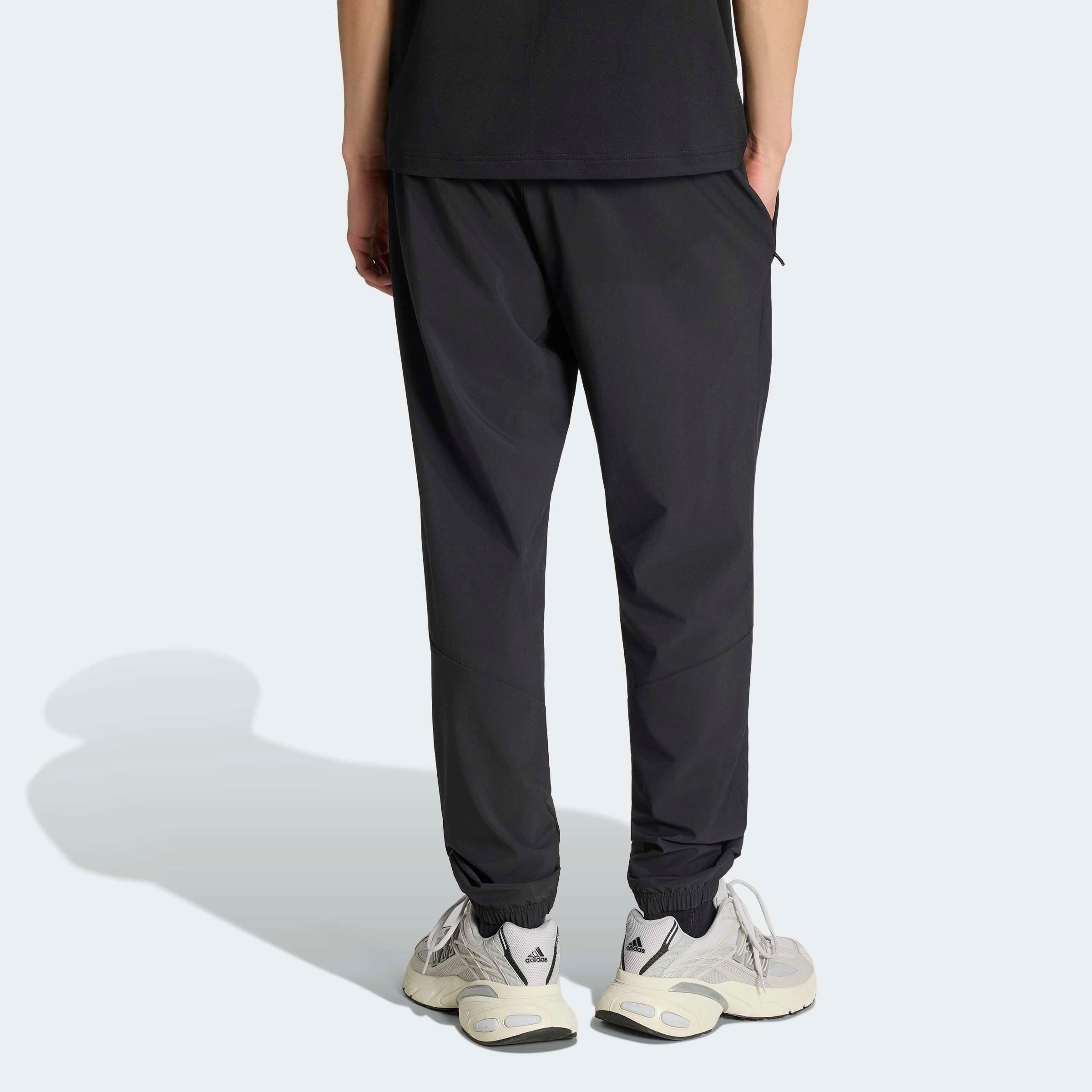 adidas Originals Sporthose »TECH ESS WV PT«