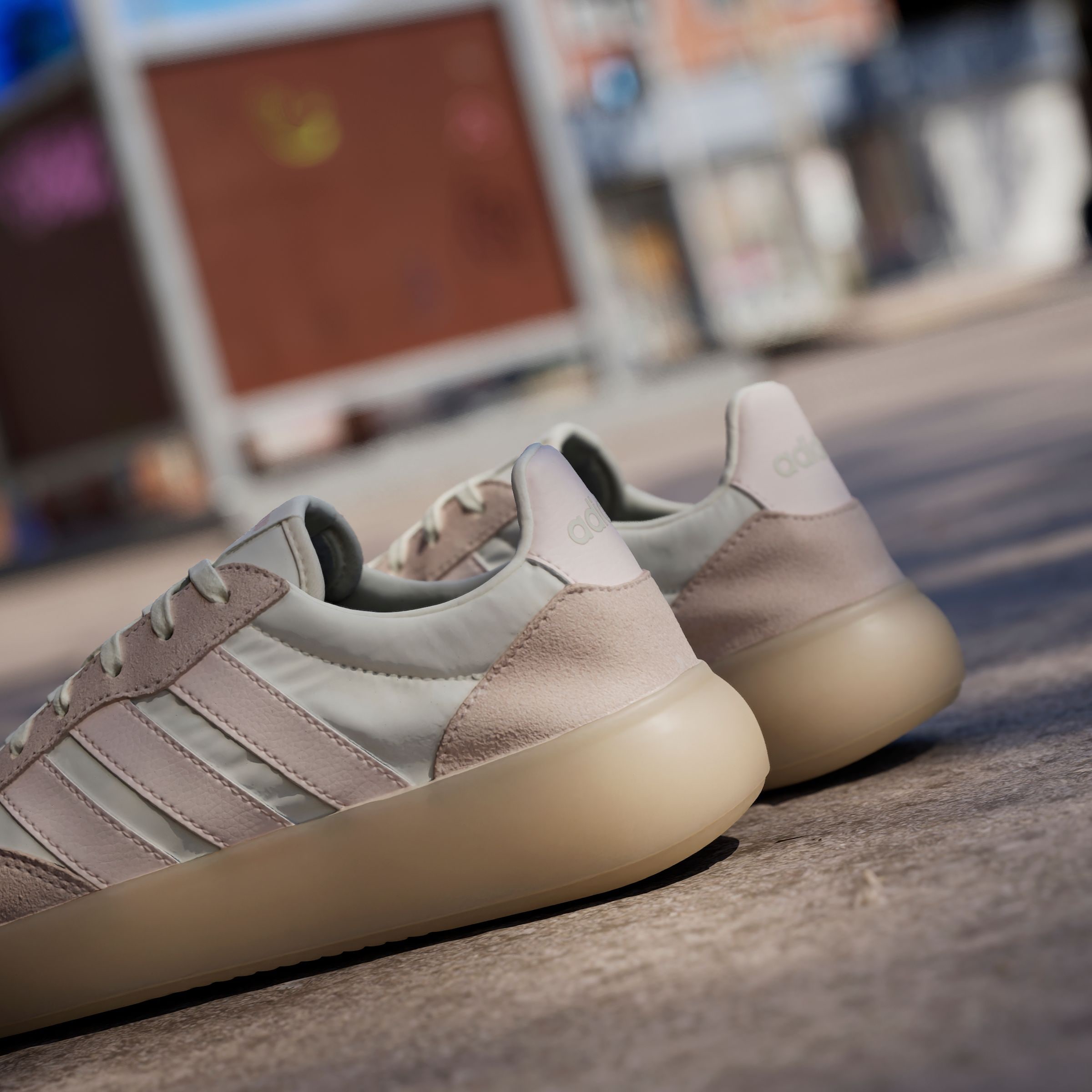 adidas Sportswear Sneaker »BARREDA DECODE«, Design auf den Spuren des adidas Handball Spezial
