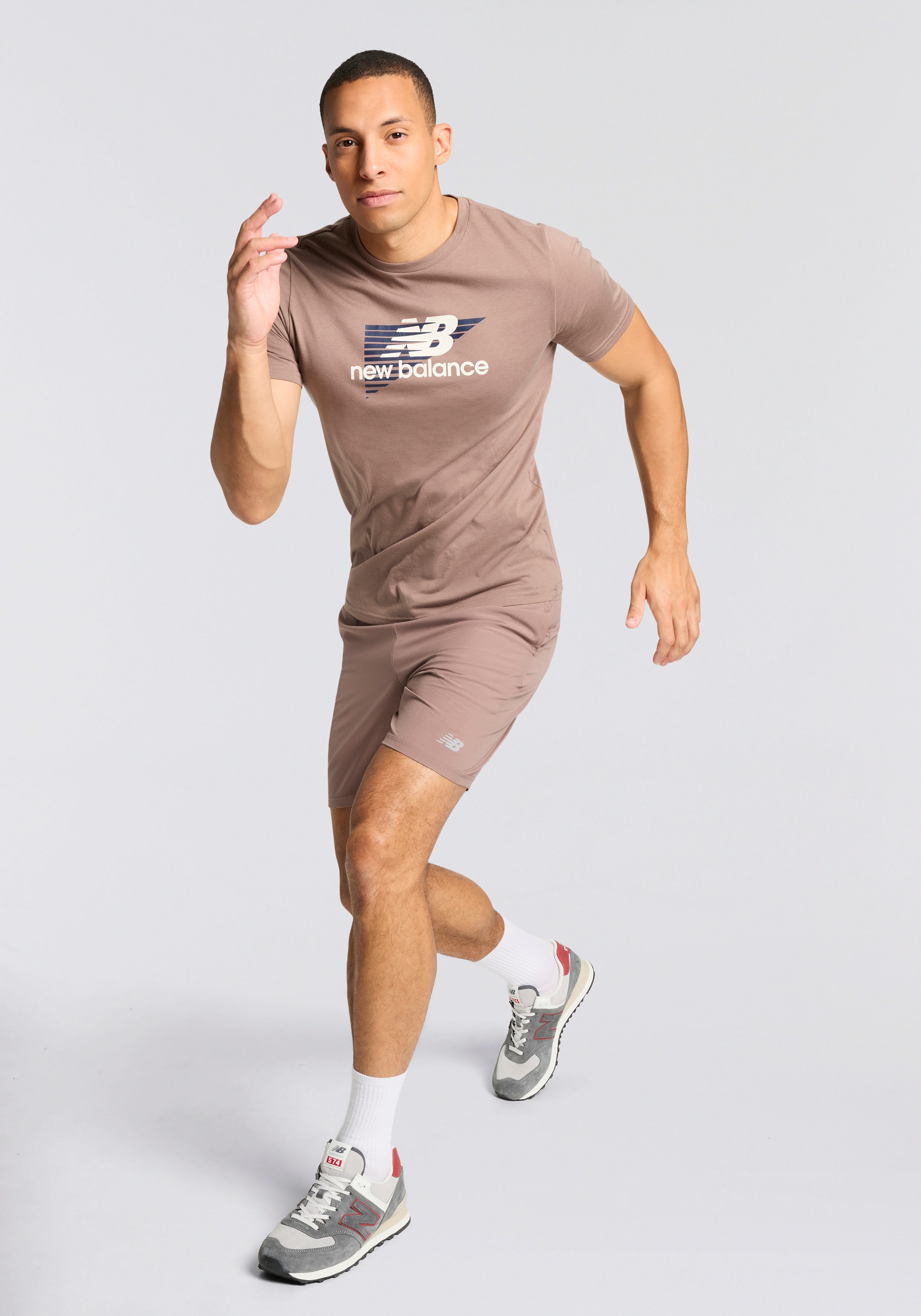New Balance Laufshorts »Sport Essentials Short 7"«, elastischer Bund