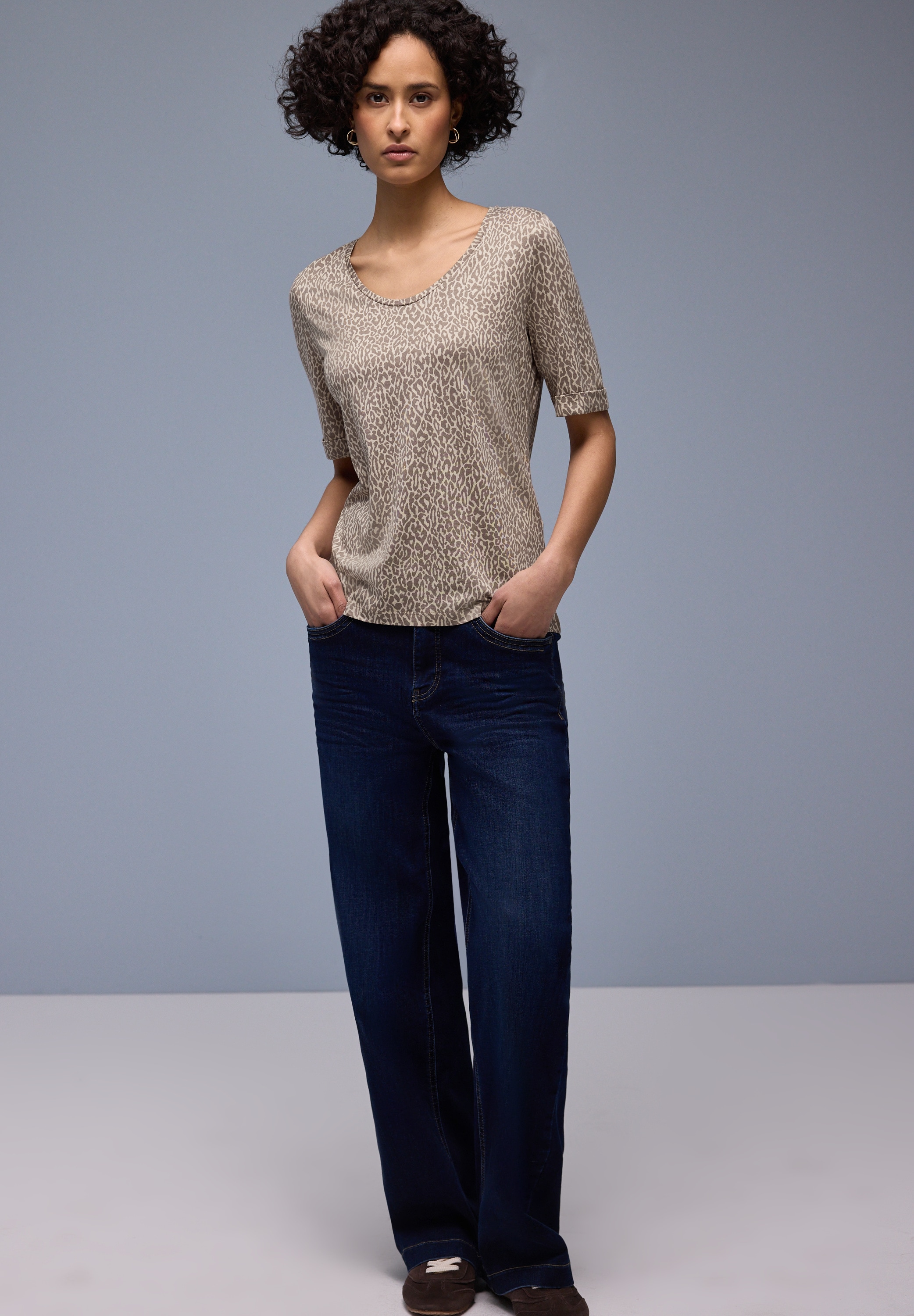 STREET ONE Kurzarmshirt mit Leo-Print