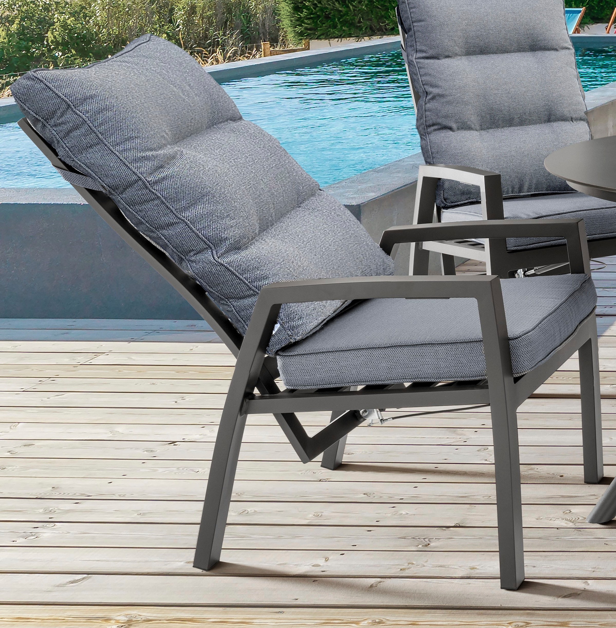 Destiny Garten-Essgruppe »GARDA BARLETTA« 9 Stk. tlg. 4 Hochlehner inkl. Auflagen, 1 Tisch Ø 110x77 cm