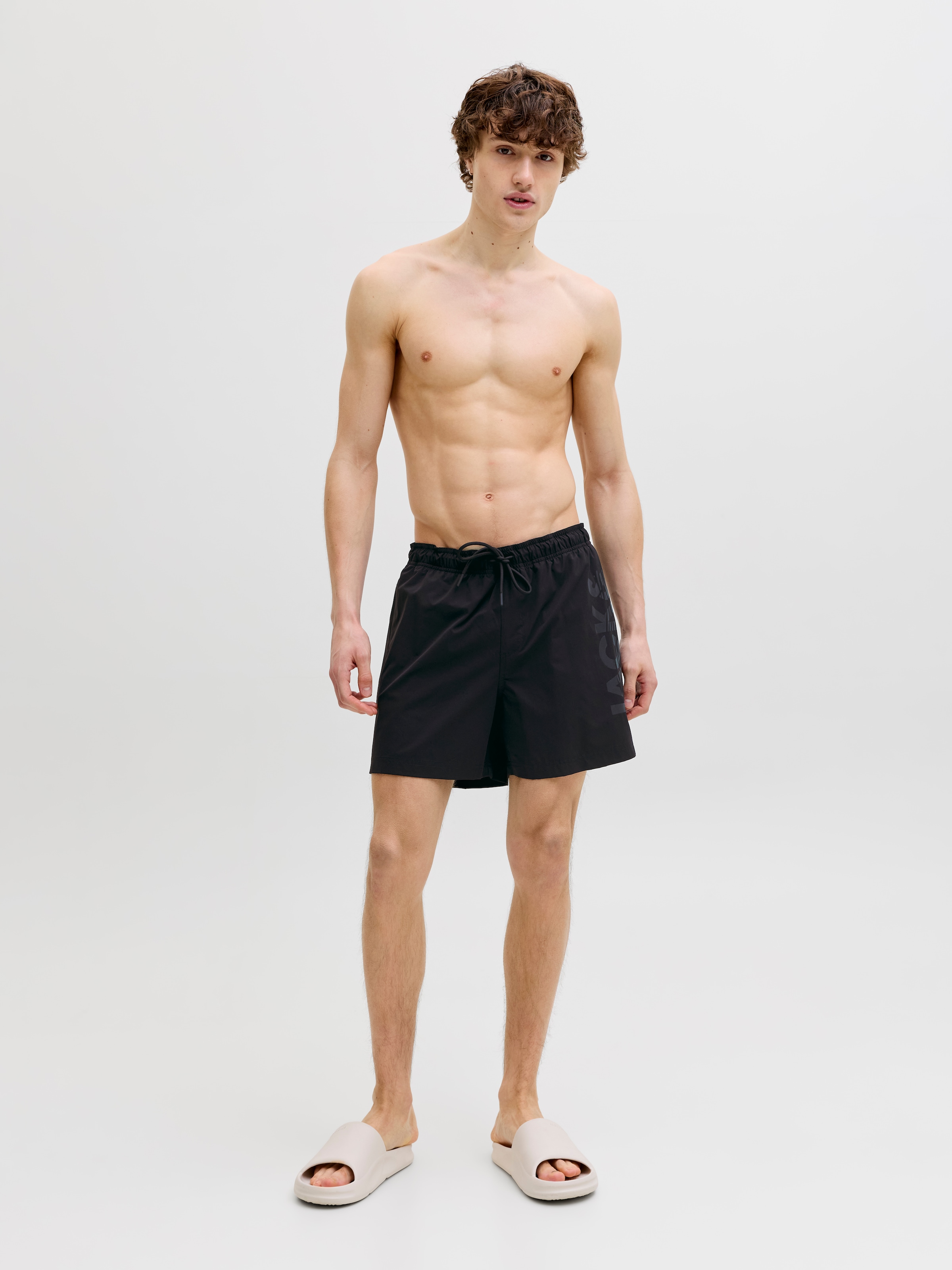 Jack & Jones Badeshorts »JPSTMAUI WAVE LOGO SWIM SHORTS SN« Kunstfaser, normal geschniten