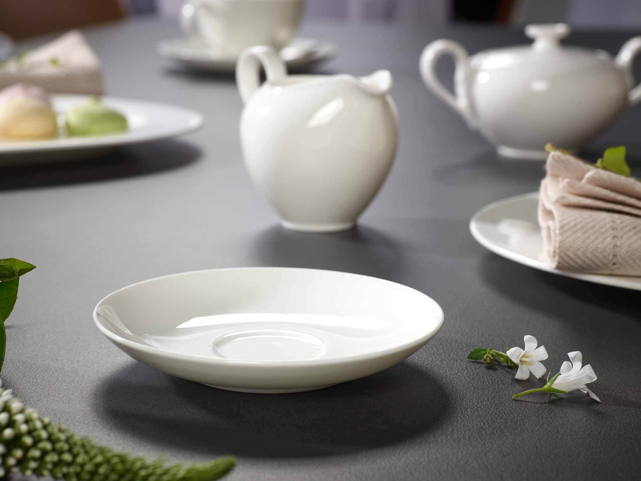Villeroy & Boch Untertasse »Mokka-/Espressountertassen Anmut ø 12 cm 6er Set weiß« Spülmaschinenfest, Mikrowellensicher