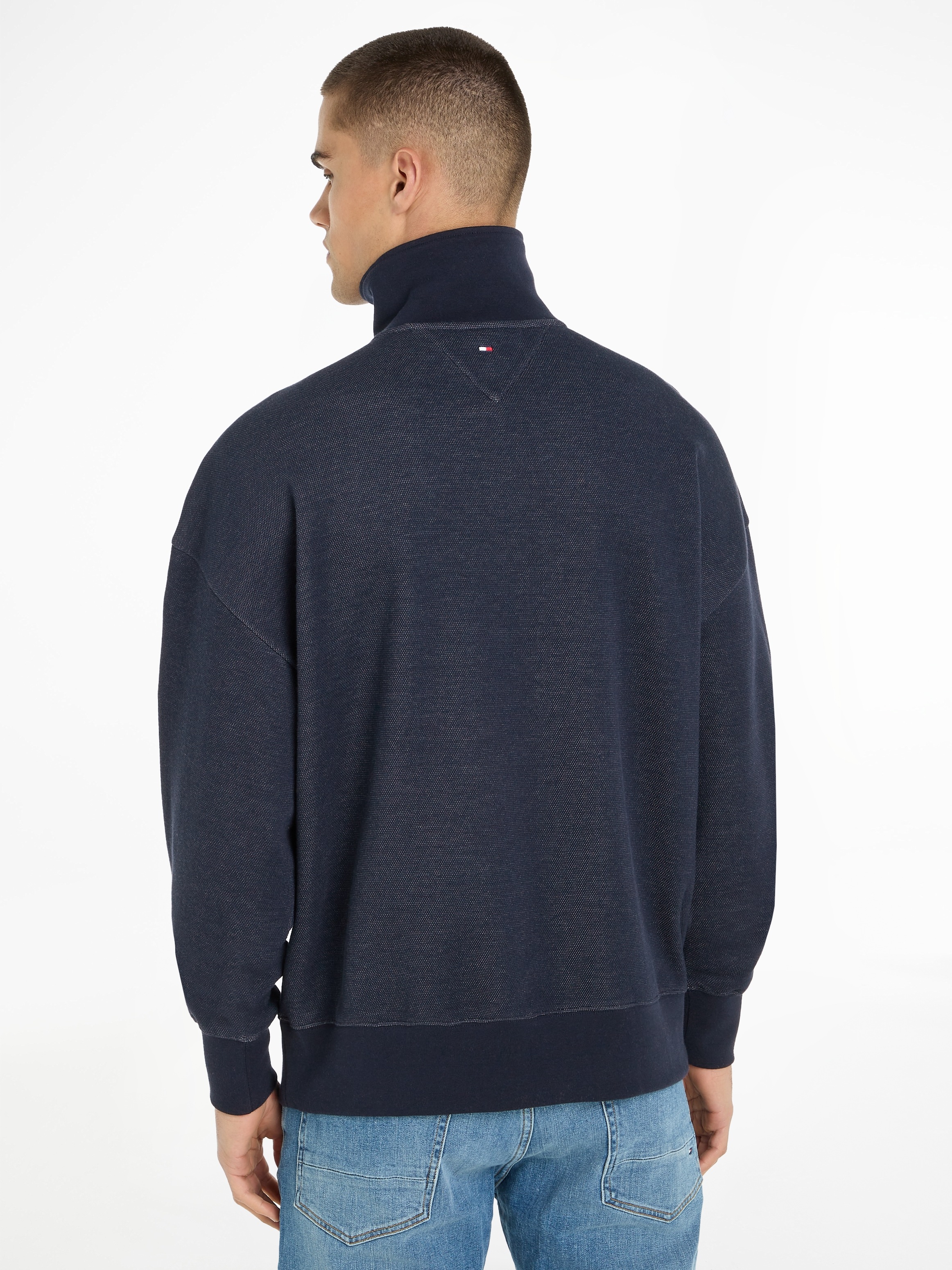 Tommy Hilfiger Sweatshirt »MONOTYPE HONEYCOMB 1/4 ZIP«, Tommy Hilfiger Flag-Stickerei am Reißverschluss und Rücken