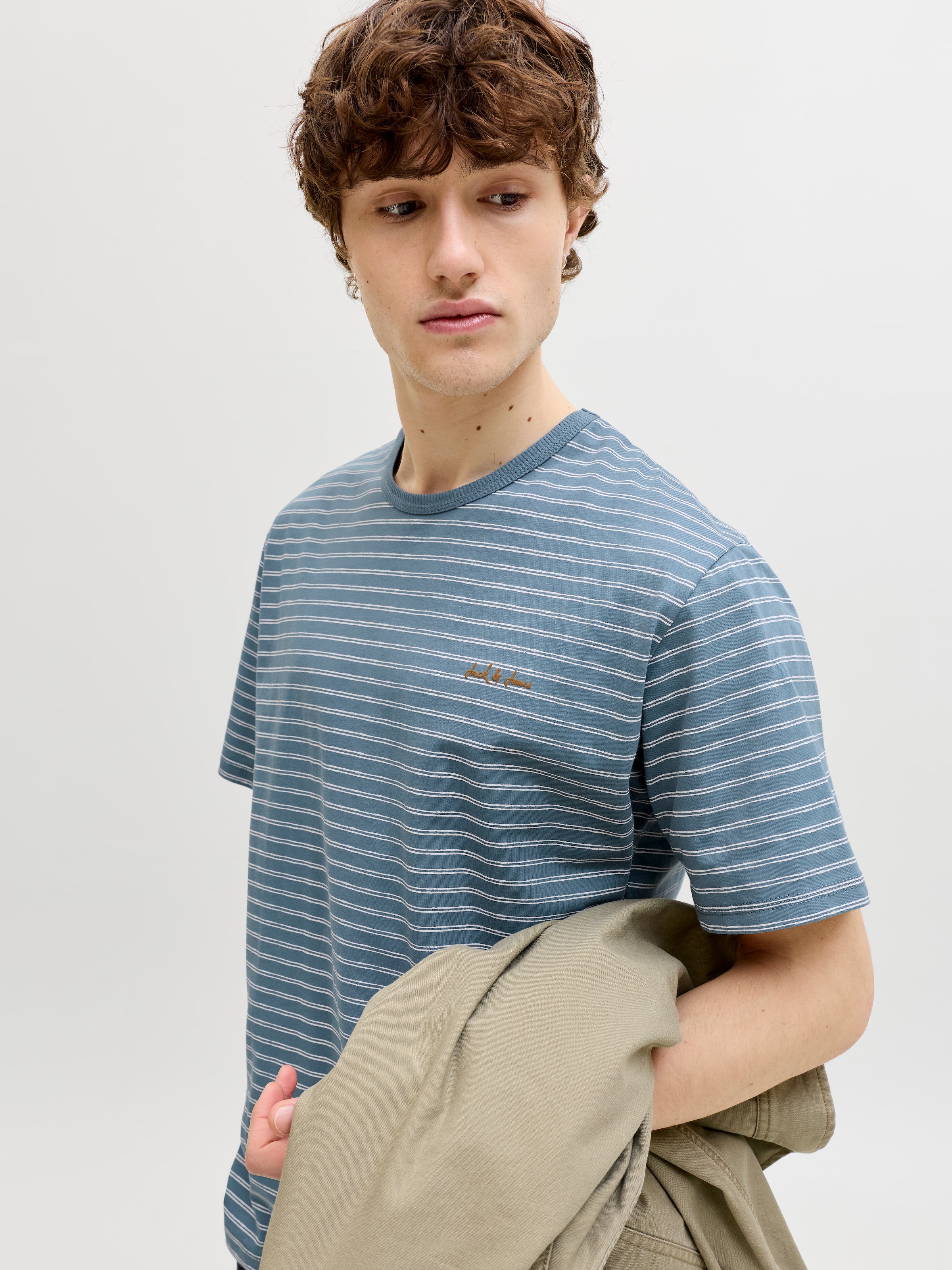 Jack & Jones Rundhalsshirt »JJDEVIN DAYTONA STRIPED TEE SS CREW NECK« Baumwollmischung, relaxed fit