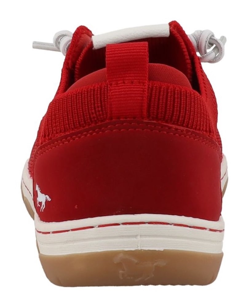 Mustang Shoes Slip-On Sneaker »Sue«  Freizeitschuh, Halbschuh, Slipper mit Logoschriftzügen