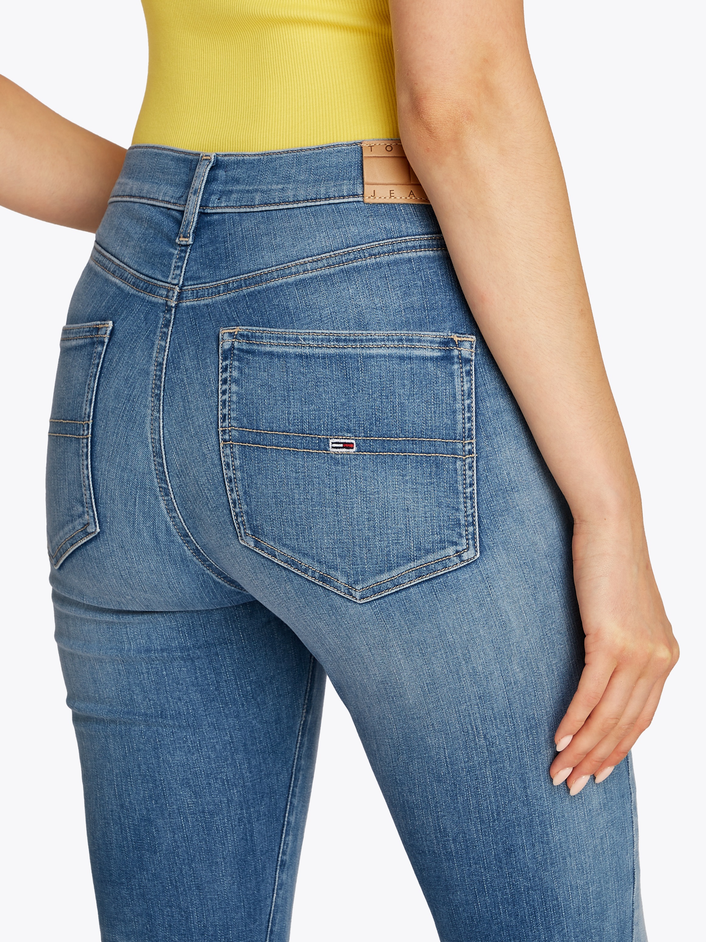 Tommy Jeans Skinny-fit-Jeans »Sylvia High Rise Skinny«, in Knöchellänge, in blauer Waschung