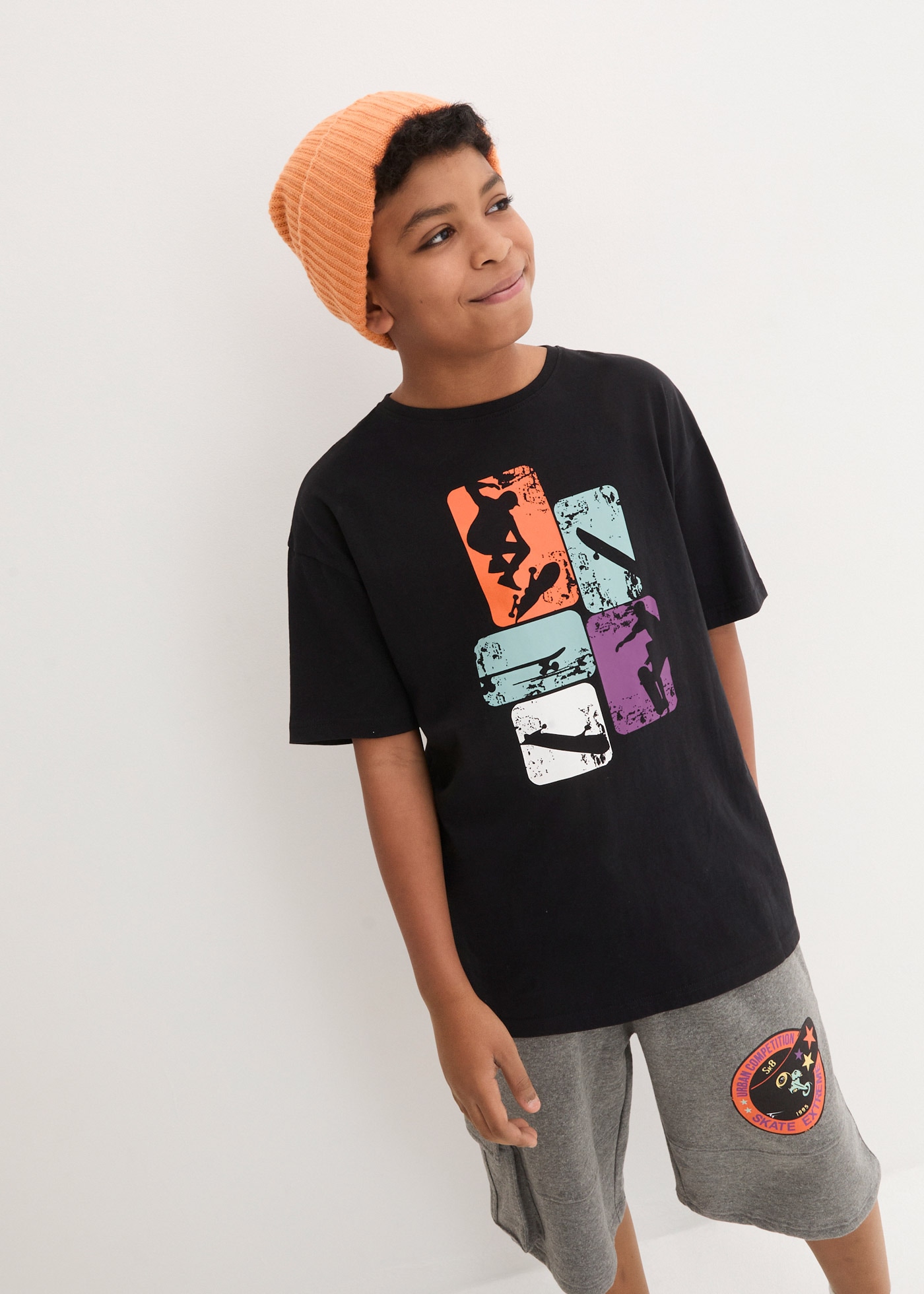 bonprix T-Shirt »T-Shirt aus reiner Baumwolle« lockere Passform, Kurzarm-Design, aus reiner Baumwolle