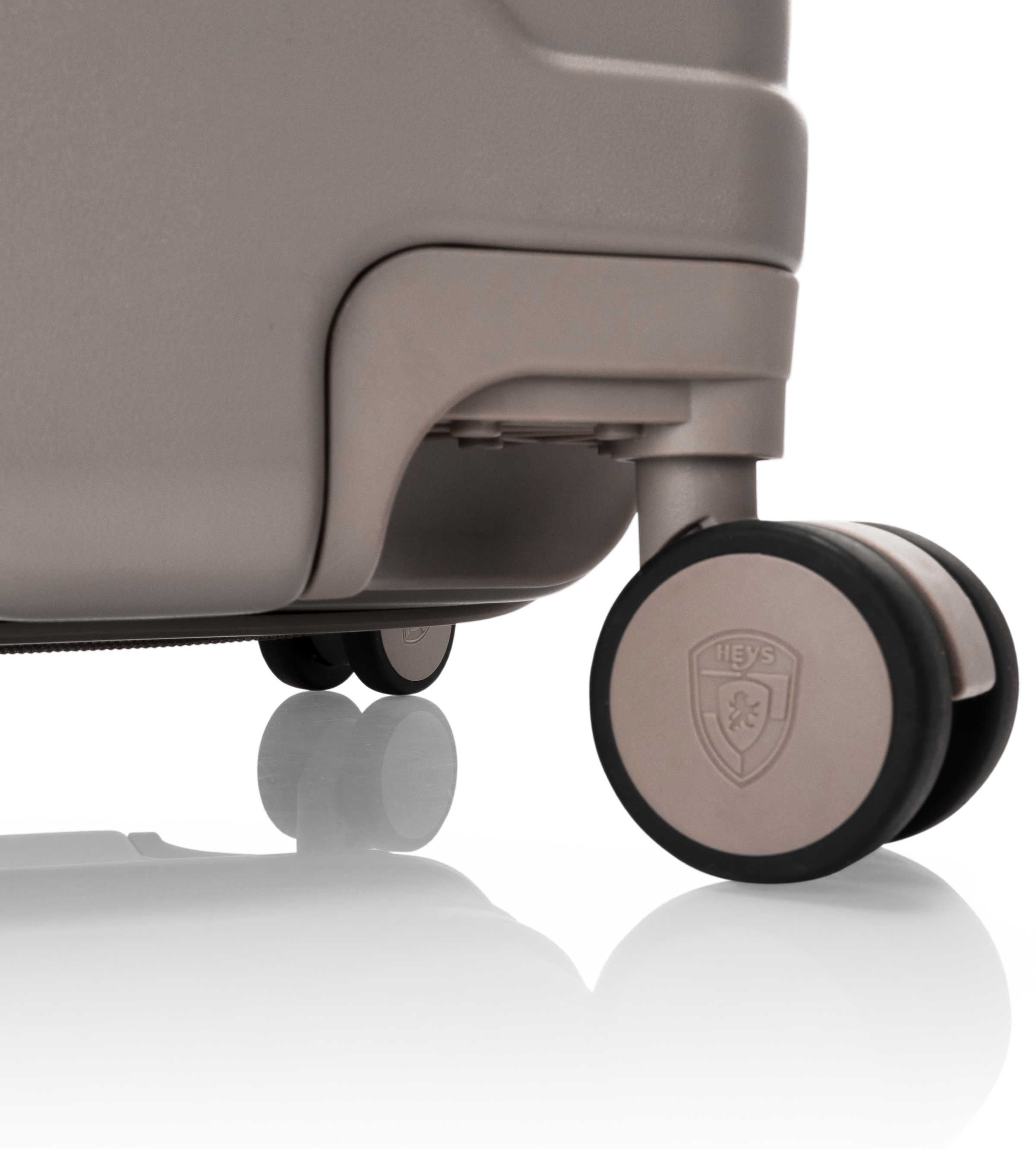 Heys Hartschalen-Trolley »ReNew, verschiedene Größen und Farben«, 4 Rollen, herausnehmbares Innenfutter Volumenerweiterung 5 Jahre Garantie