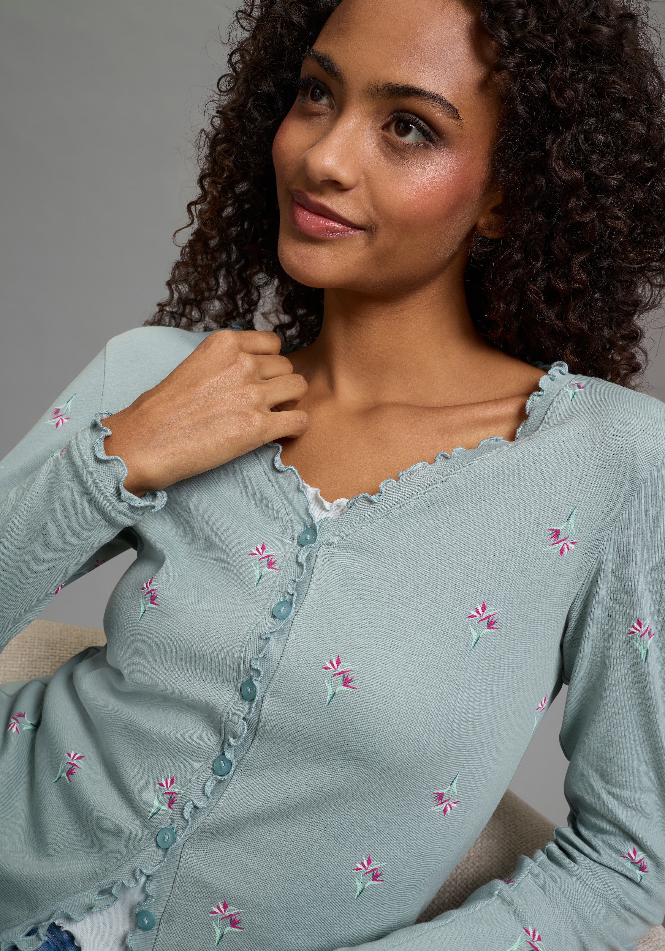 KangaROOS Langarmshirt mit Blumendruck und Knopfleiste