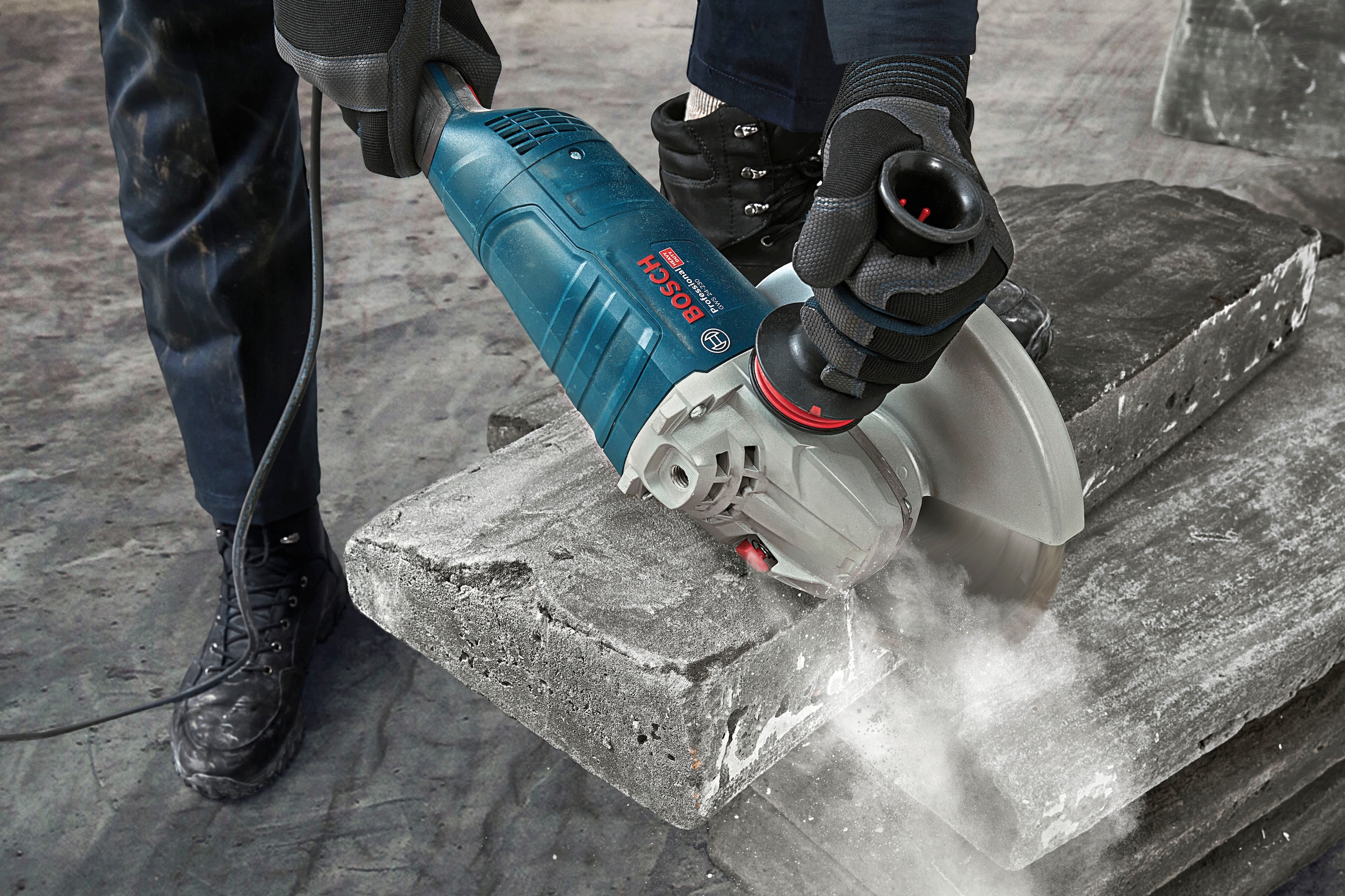 Bosch Professional Winkelschleifer »GWS 24-230 P«