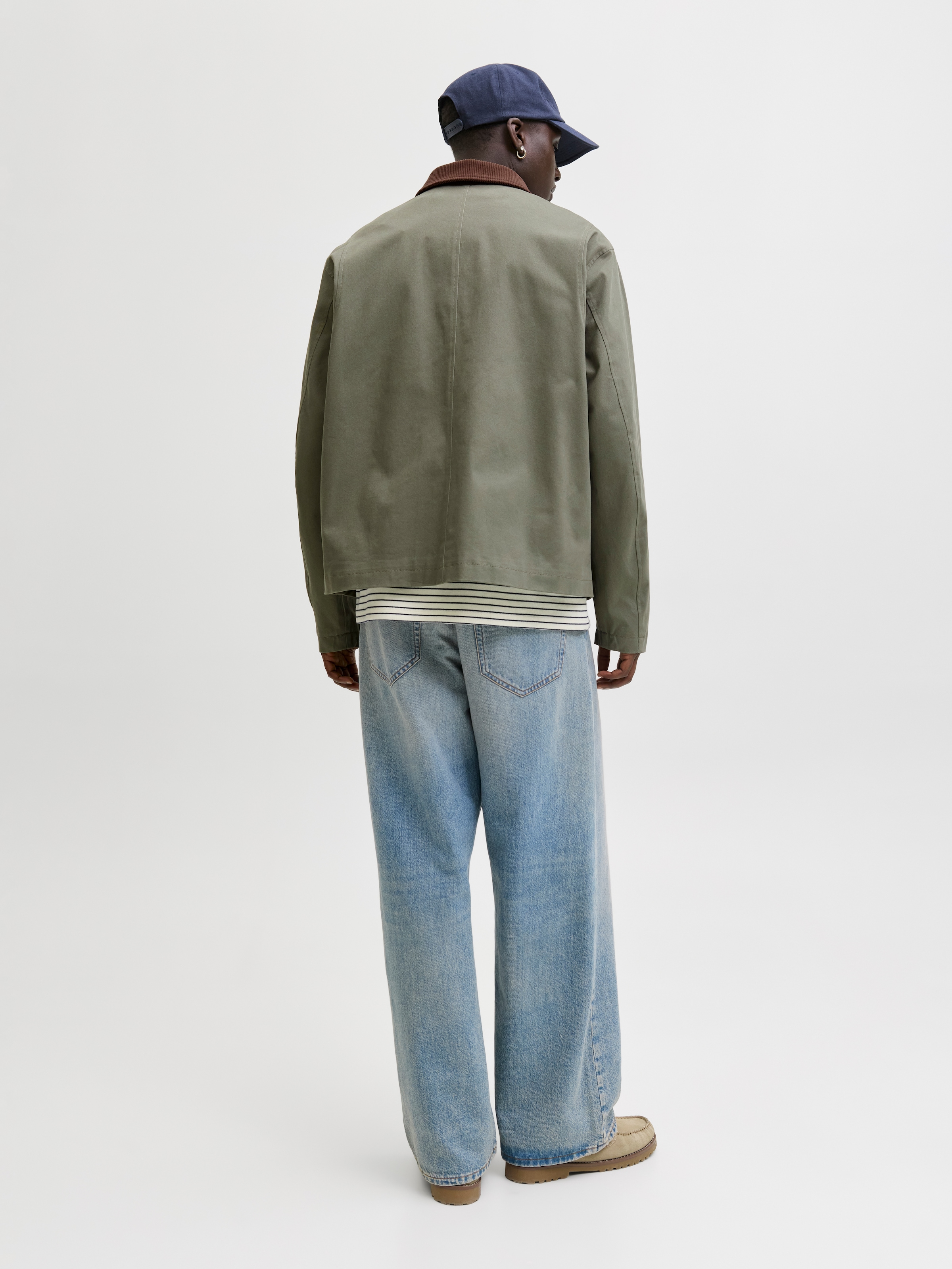 Jack & Jones Kurzjacke »JJEGRAHAM WORKER JACKET SN« mit Fly-Away-Kragen