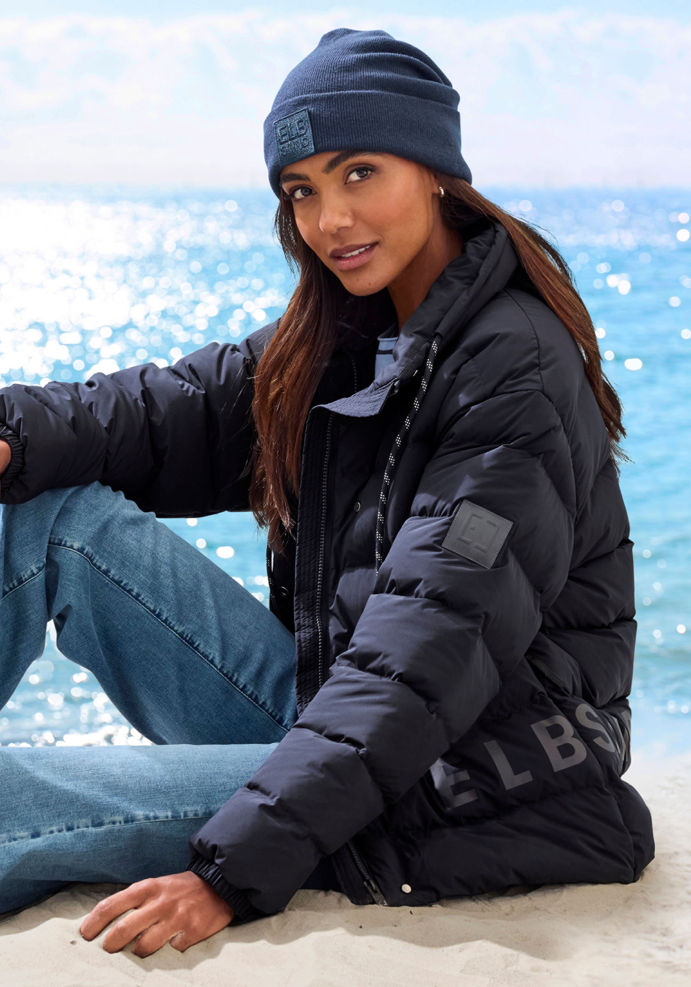 Elbsand Steppjacke, mit großem seitlichen Logo-Print