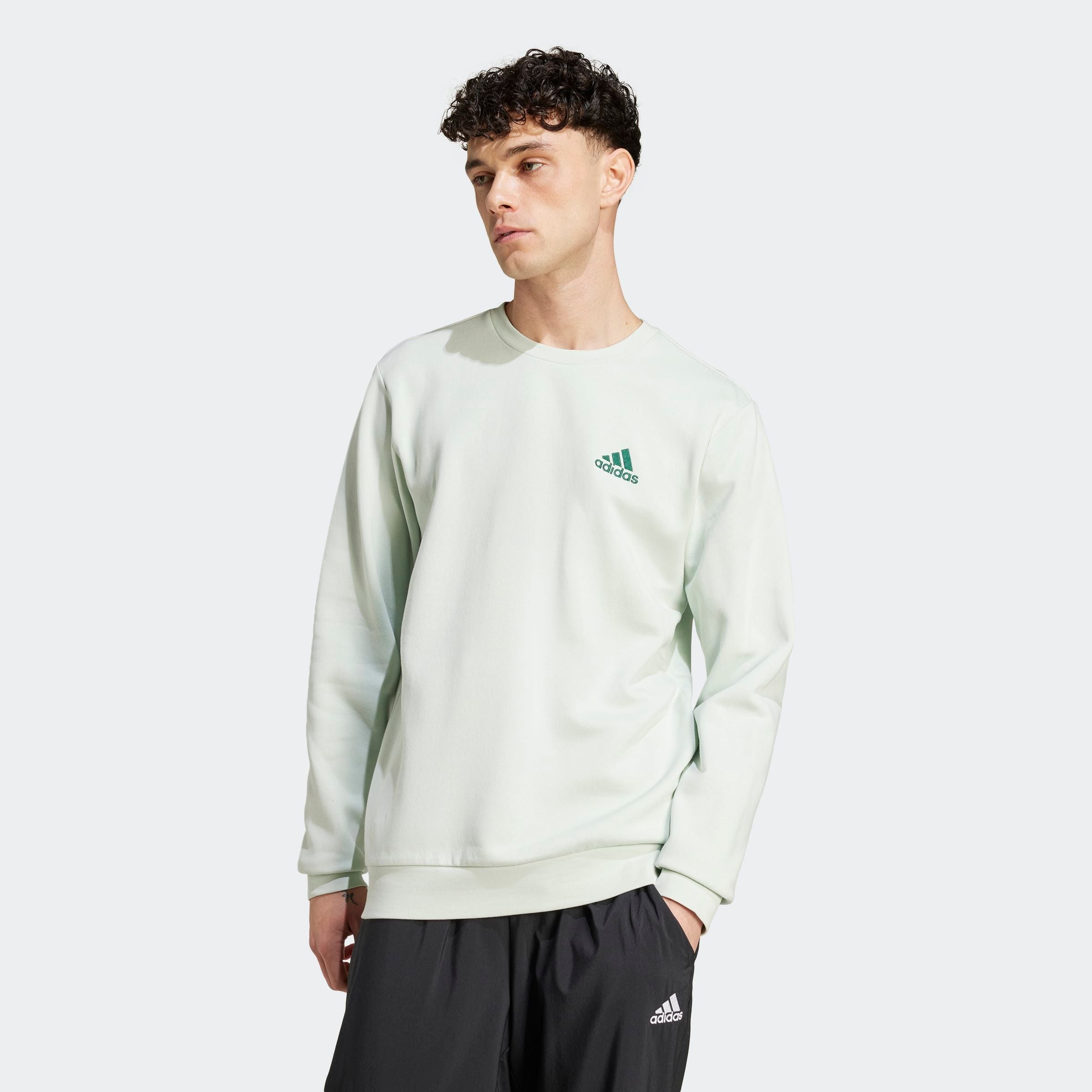 adidas Sportswear Sweatshirt »ESSENTIALS FLEECE«, weiches Material