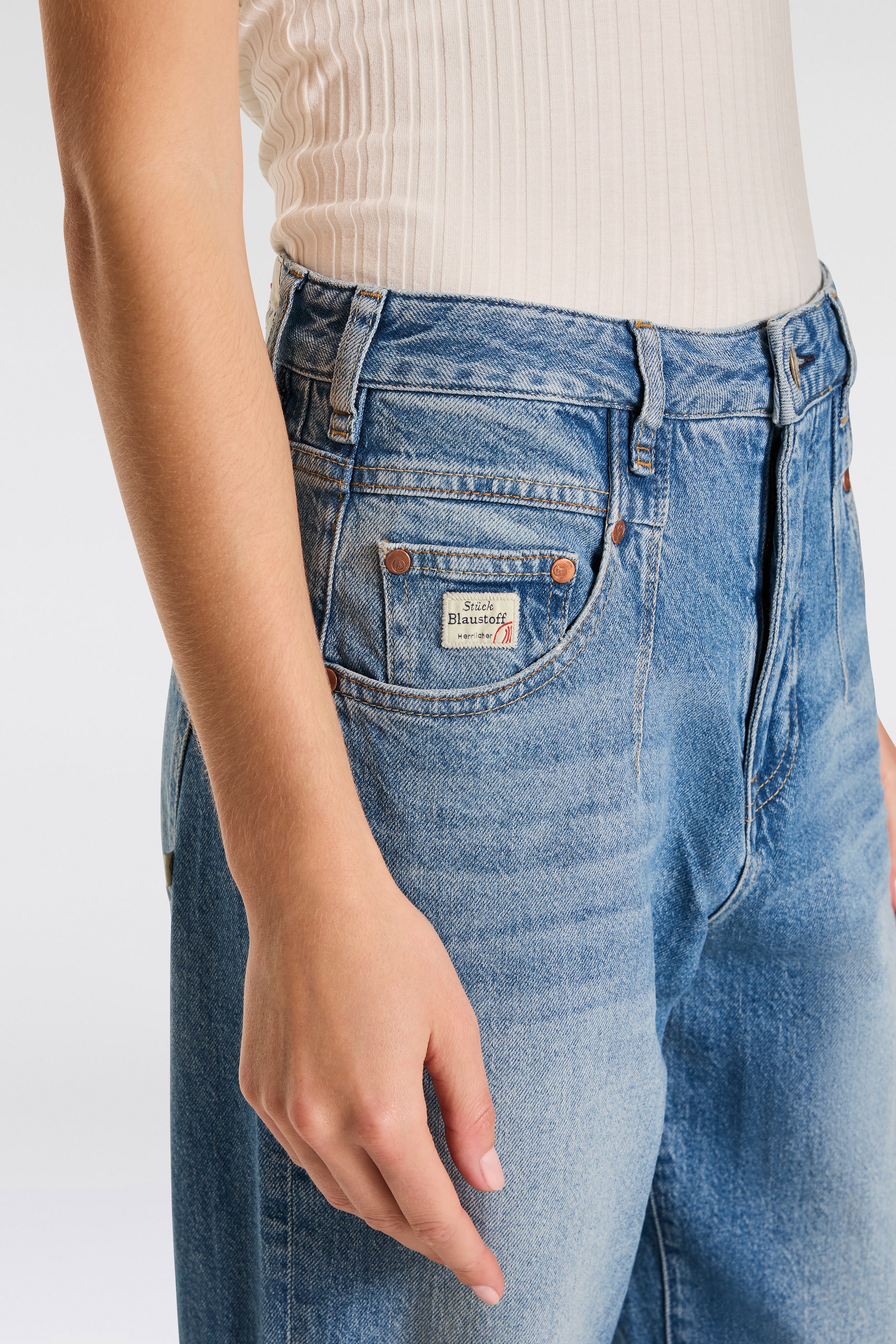 Herrlicher Straight-Jeans »Brooke Recycled Denim Light«, krempelbar