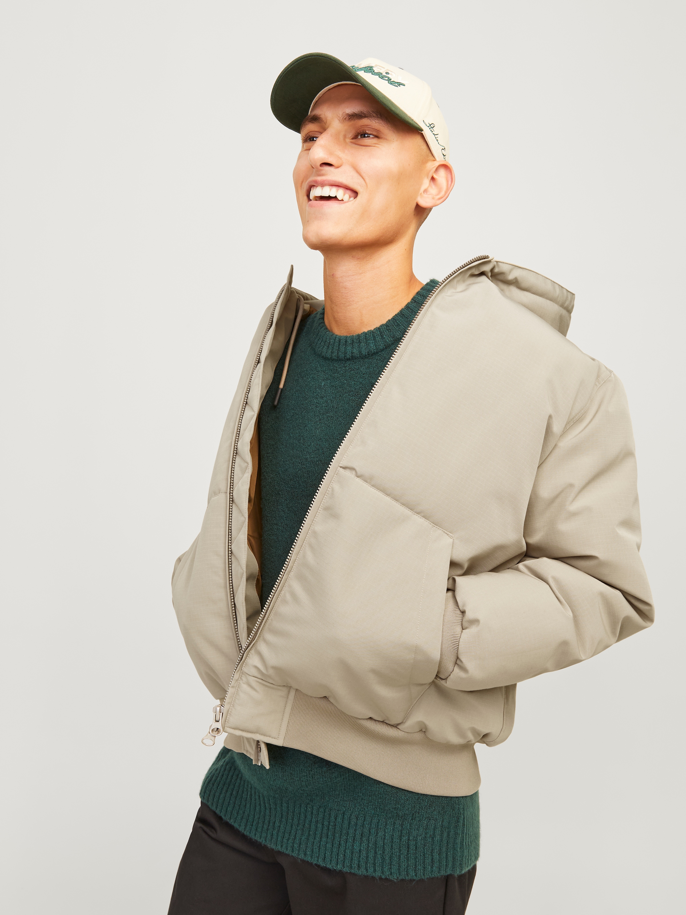 Jack & Jones Bomberjacke »JCOCOLLECTIVE BOMBER JACKET SN« mit Kapuze