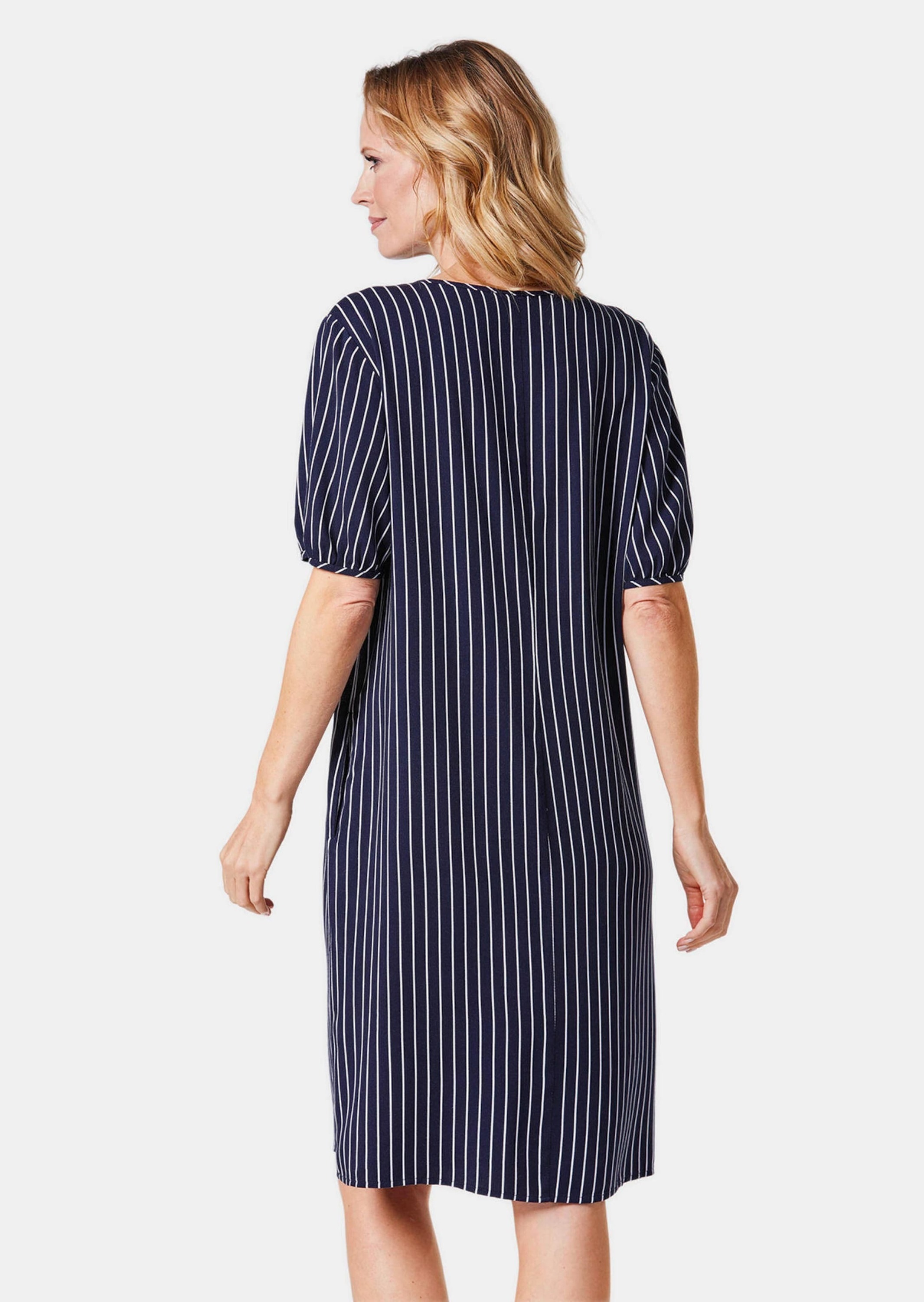 GOLDNER Sommerkleid »Kurzgröße Kleid in weich fallender Qualität«