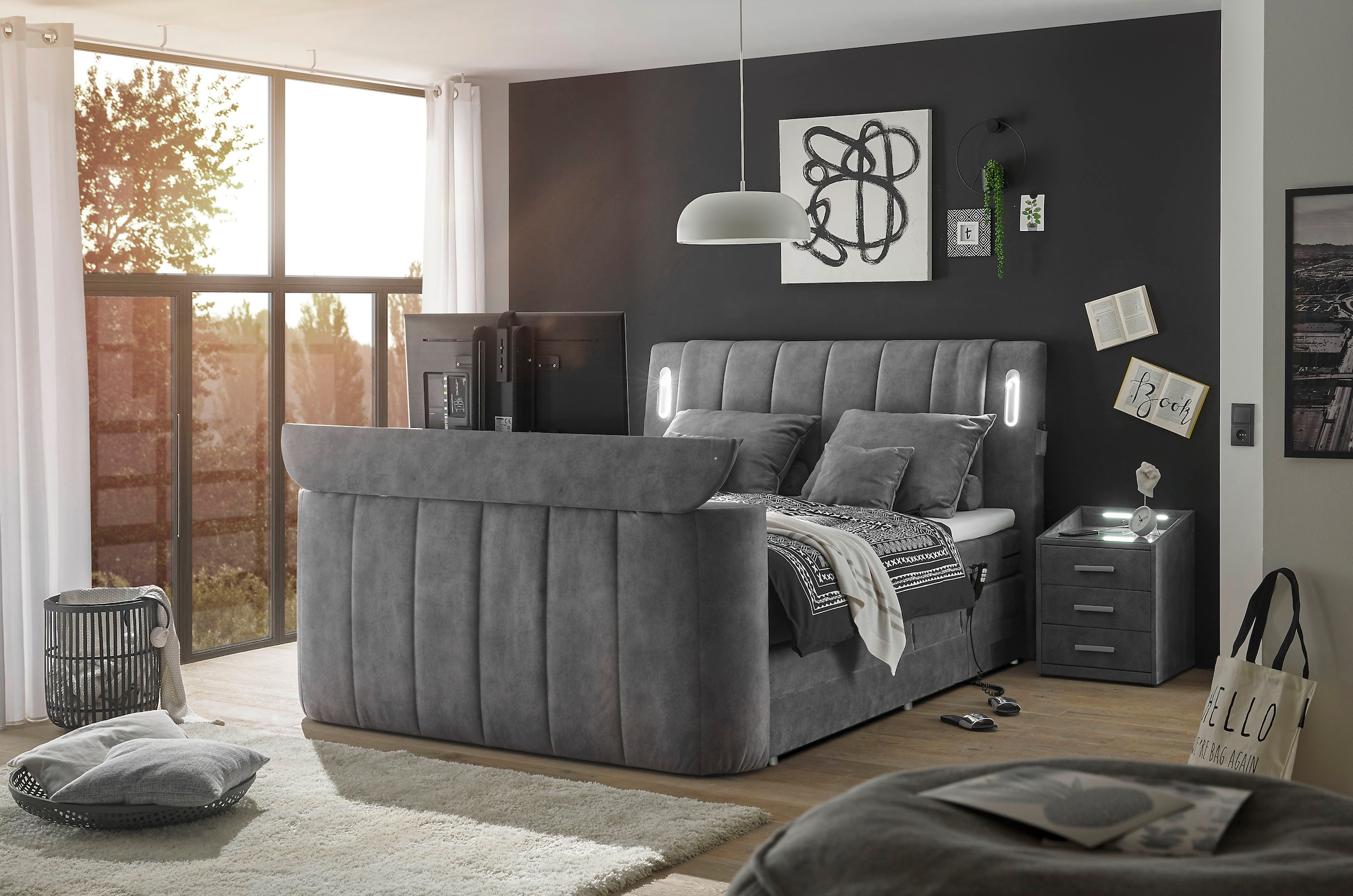 ED EXCITING DESIGN Boxspringbett »Dallas« mit Motorverstellung,  inkl. Topper, LED-Beleuchtung und motorisierter TV-Halterung (bis 40 Zoll)