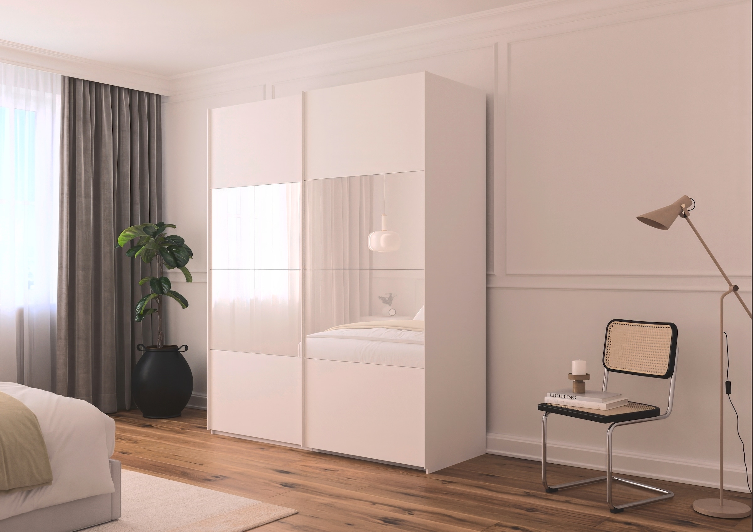 rauch Schwebetürenschrank »Kleiderschrank Schrank Garderobe Schlafzimmerschrank SCALE-FYRA«, edle Türen viergeteilt Glas matt/glänzend viele Farben MADE IN GERMANY
