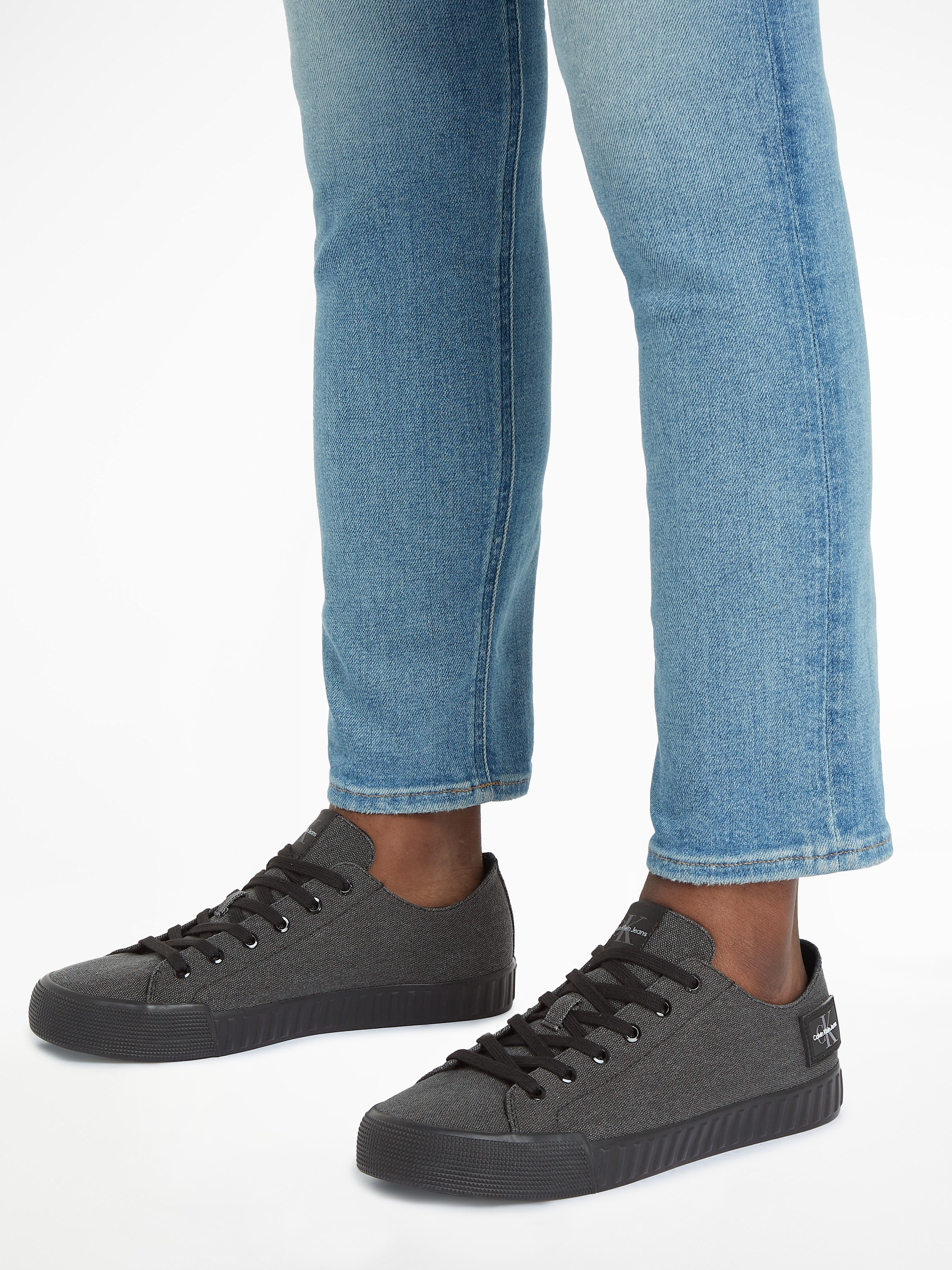 Calvin Klein Jeans Sneaker »SKATER VULC LOW LACEUP CS ML DIF«, mit Label an der Ferse, Freizeitschuh, Halbschuh, Schnürschuh