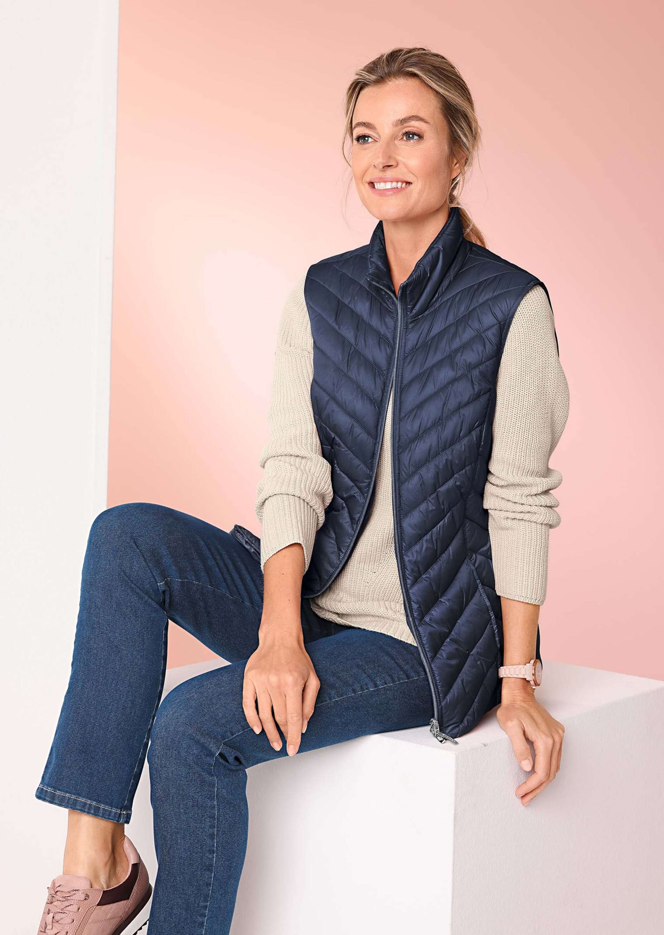 GOLDNER Kurzweste »Figurschmeichelnde Weste mit leichter Wattierung«