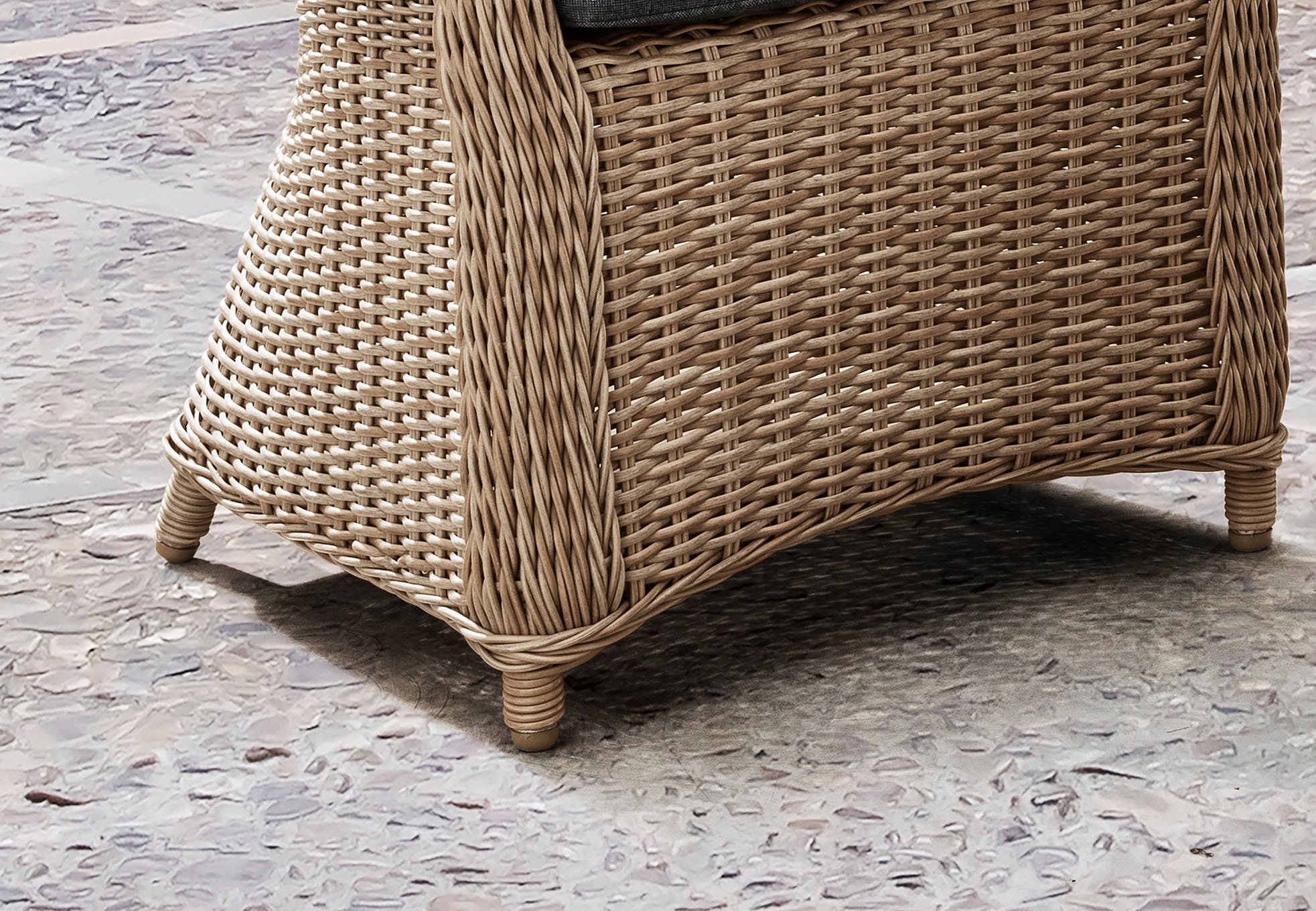 Destiny Garten-Essgruppe »MALAGA LUNA«, (13 tlg., 4x Sessel, 1x Tisch, inkl. Auflagen), Aluminium, Polyrattan