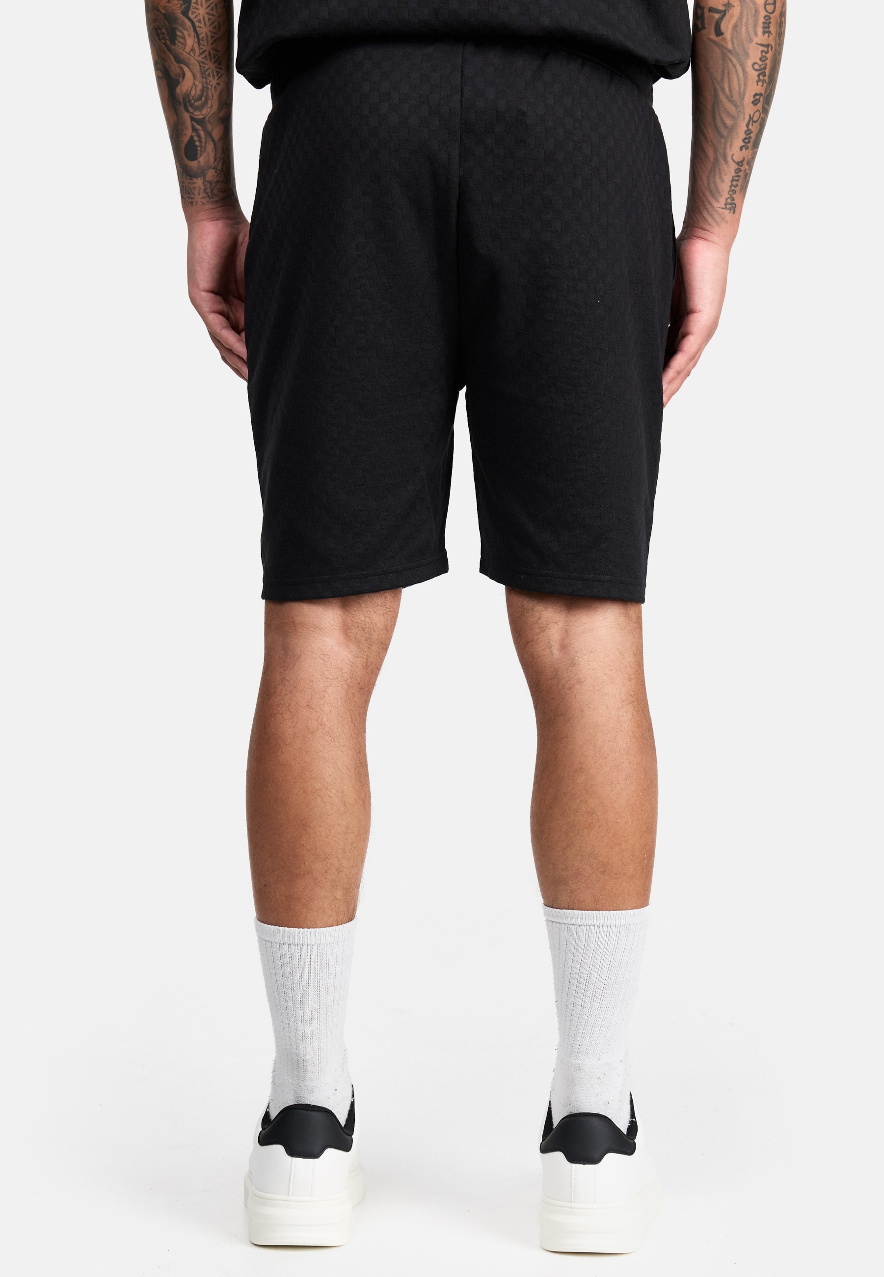 trueprodigy Shorts »James Logo Stitching Schachbrettmuster«