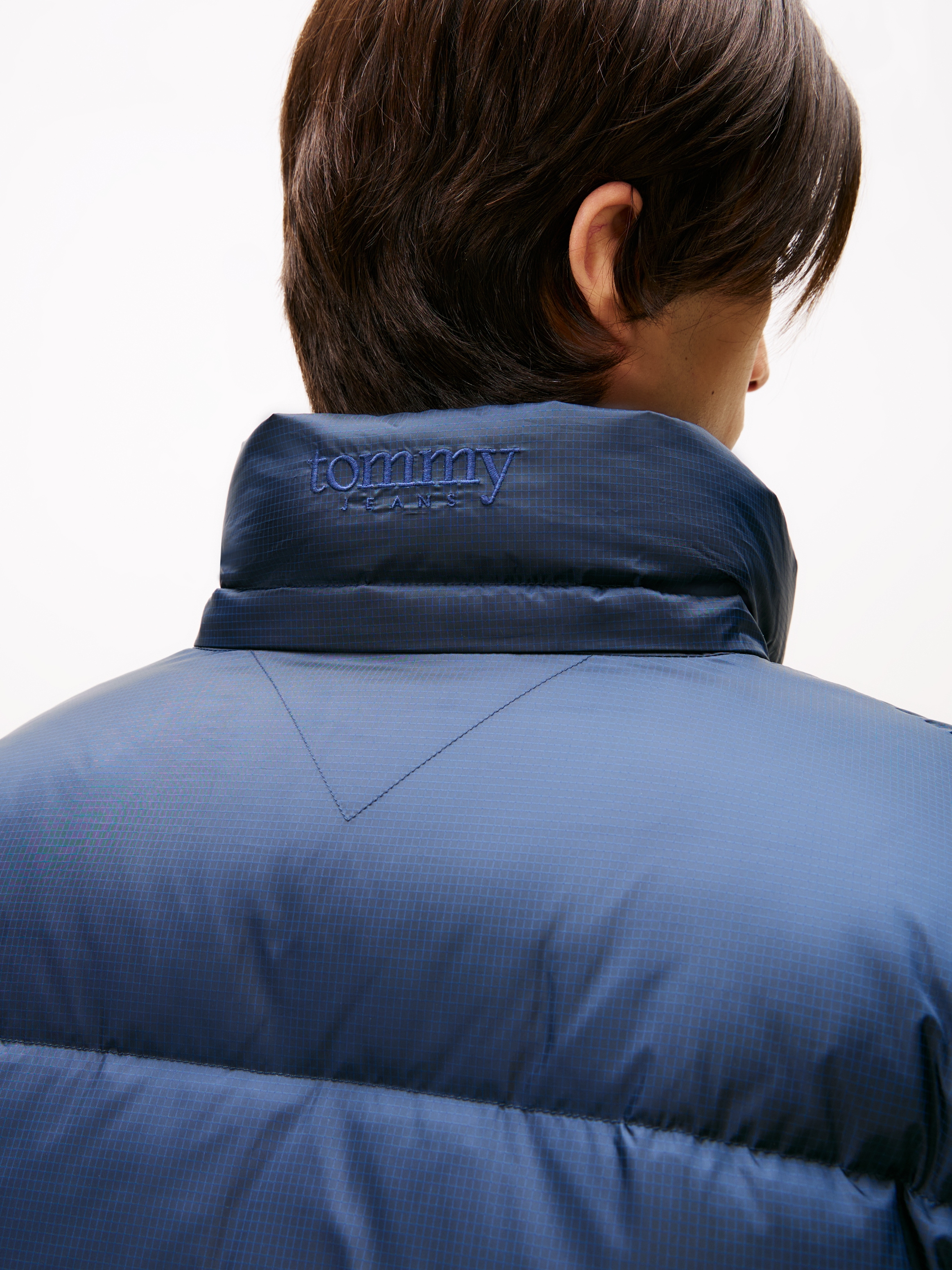 Tommy Jeans Steppjacke »ALASKA DOWN PUFFER«, mit Kapuze, Daunenjacke, Übergangsjacke Regular fit mit abnehmbarer Kapuze